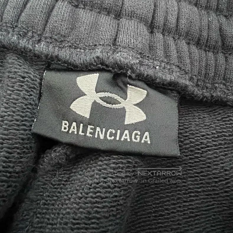 Balenciaga Balenciaga size XXS Embroidered Shorts Size US 27 - 3 Thumbnail