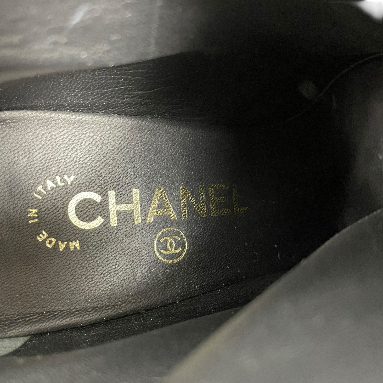 Chanel Chanel CC Logo Cap Toe Lamb Leather Heel Ankle Boots 38 Size US 8 / IT 38 - 12 Thumbnail