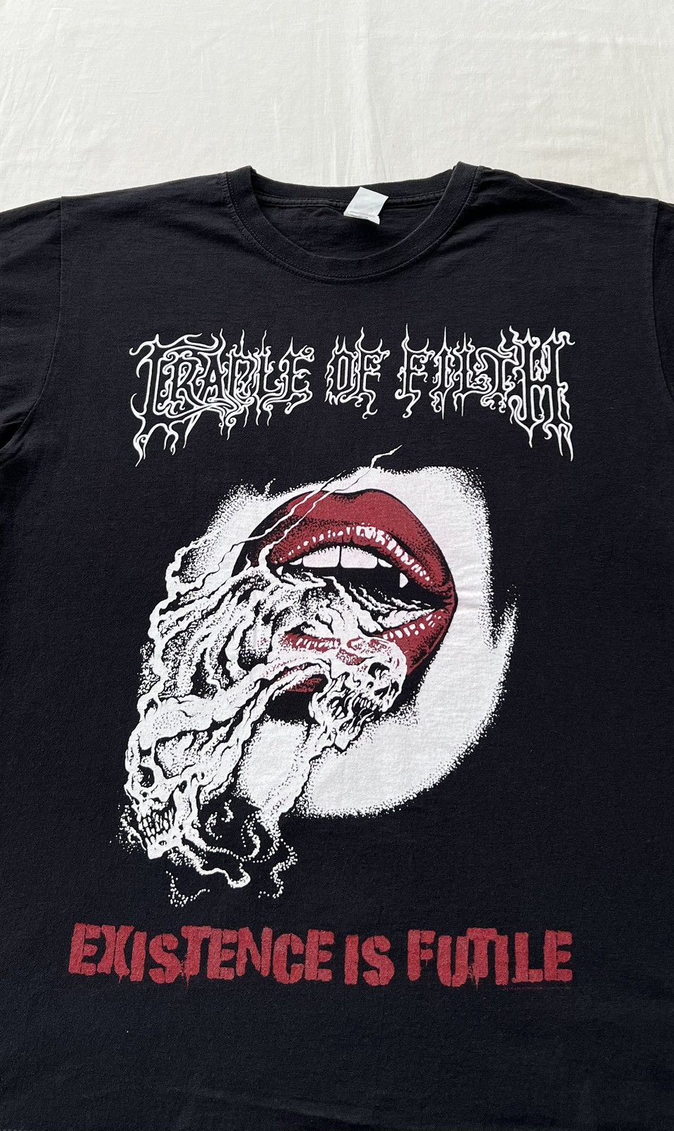 Band Tees Vintage 2020s Cradle of Filth Existence Is Futile T-shirt Size US M / EU 48-50 / 2 - 3 Thumbnail