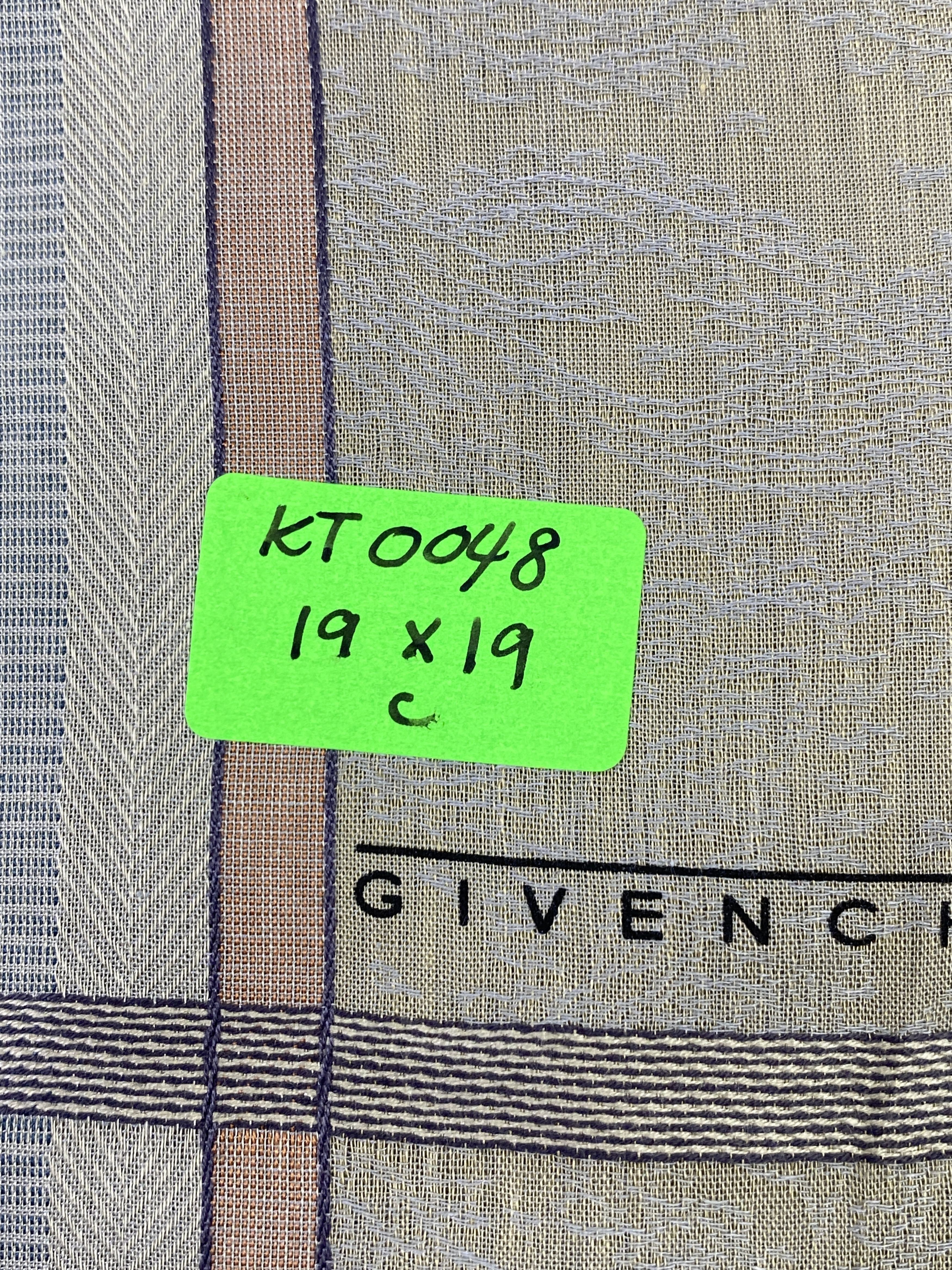 Givenchy Vintage Givenchy Handkerchief / Neckerchief KT0048 Size ONE SIZE - 8 Thumbnail