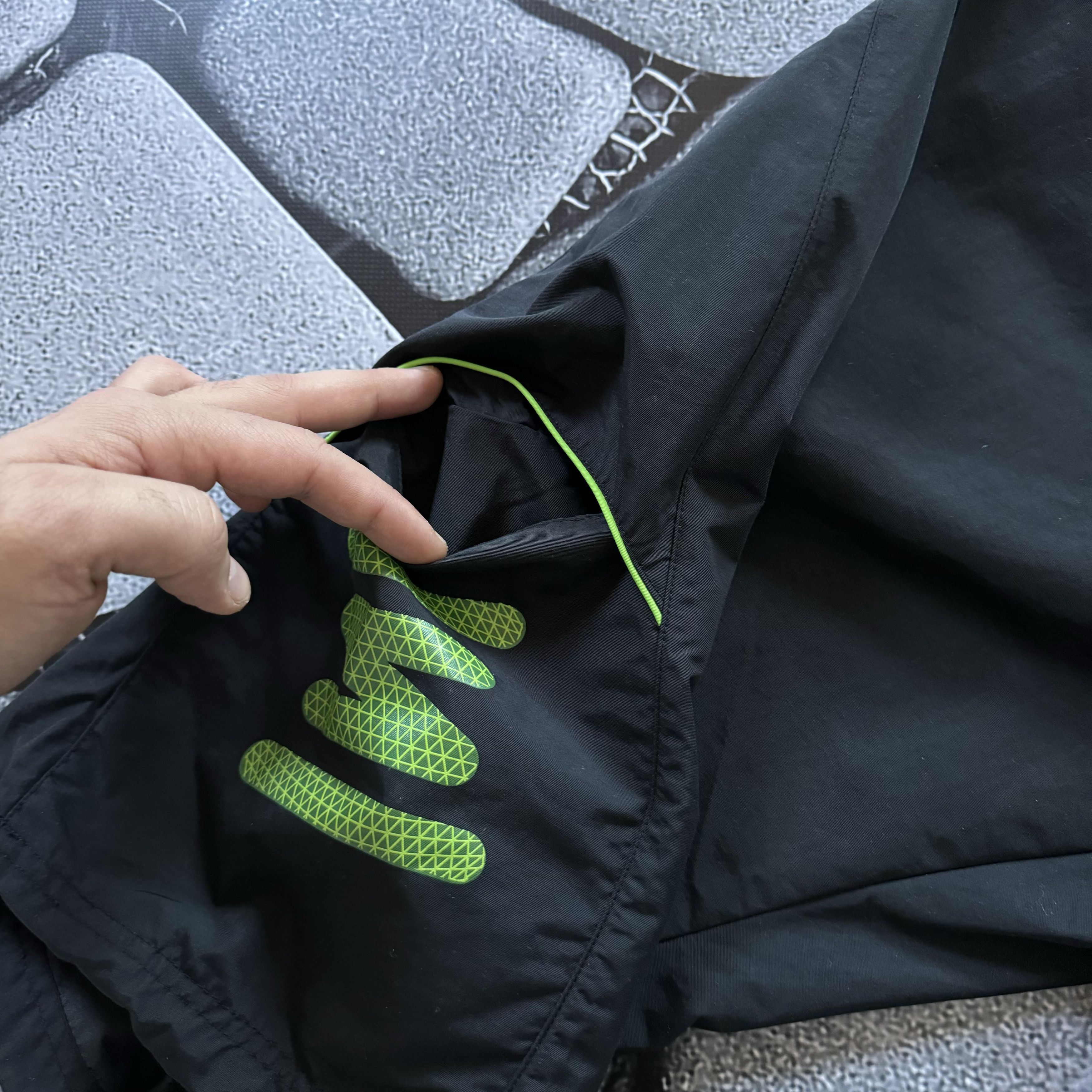 Nike × Vintage NIKE SHOX LIME BLACK VINTAGE SHORTS DRILL Y2K Size US 34 / EU 50 - 10 Thumbnail
