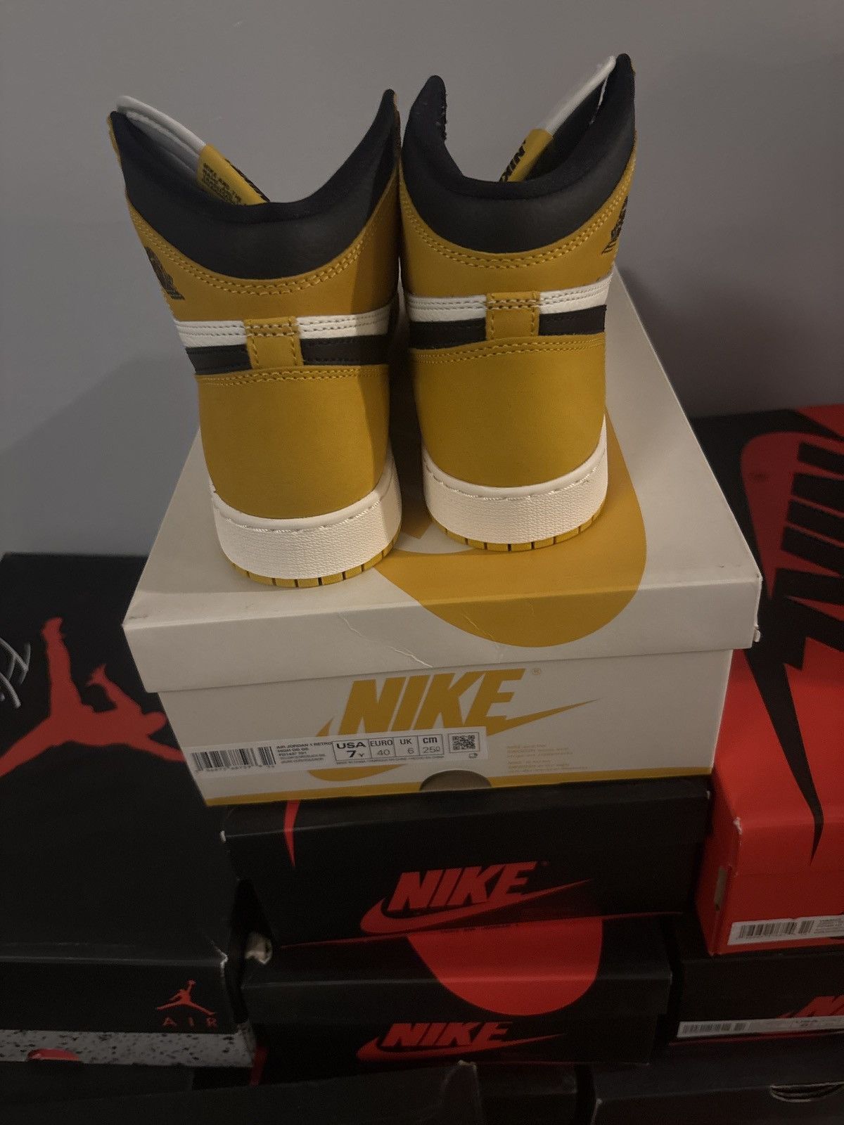 Jordan Brand AIR JORDAN 1 Retro HIGH OG Size US 7 / EU 40 - 6 Thumbnail