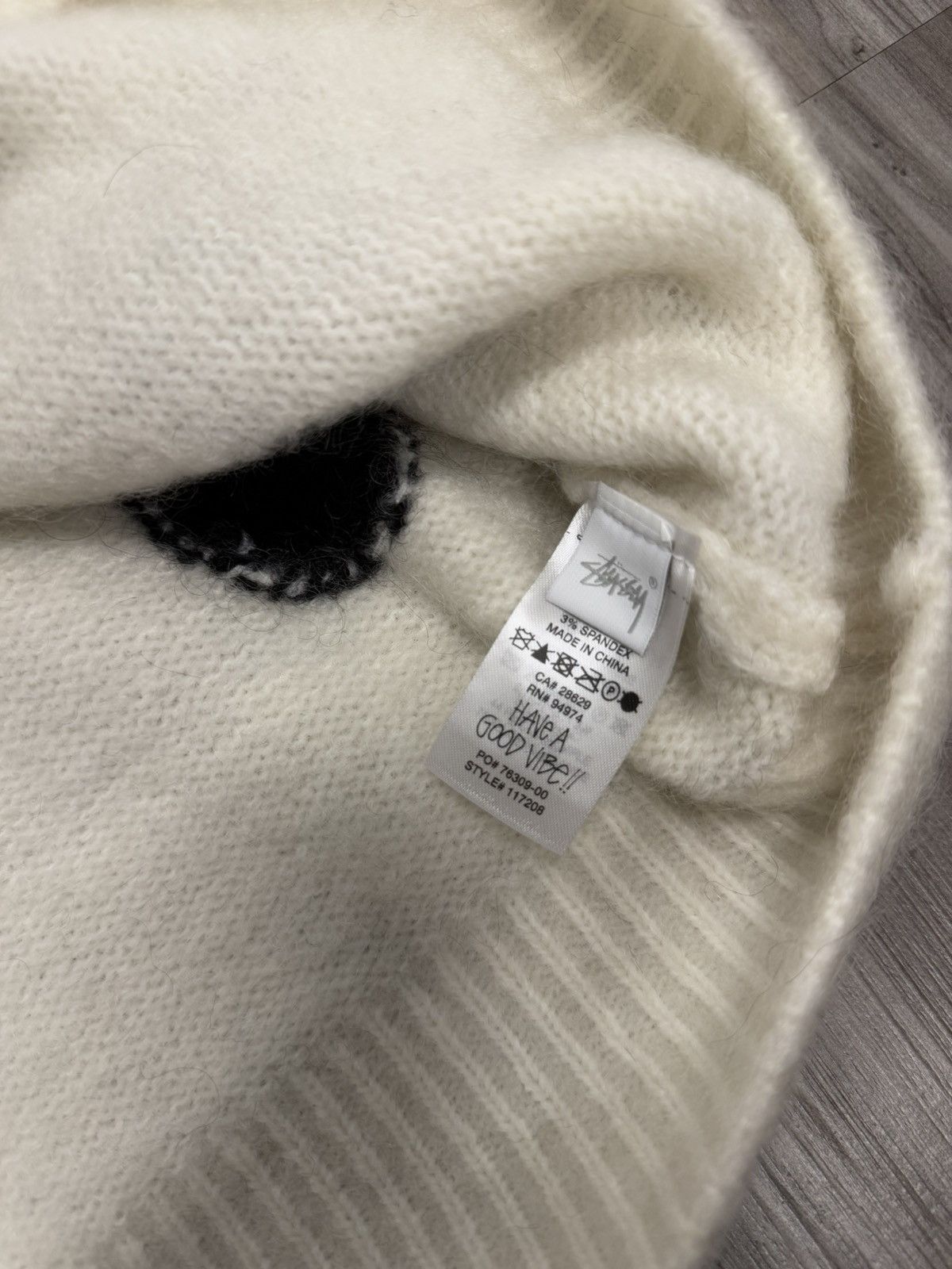 Stussy Stussy Dice Fuzzy Crewneck Size Medium Size US M / EU 48-50 / 2 - 4 Thumbnail
