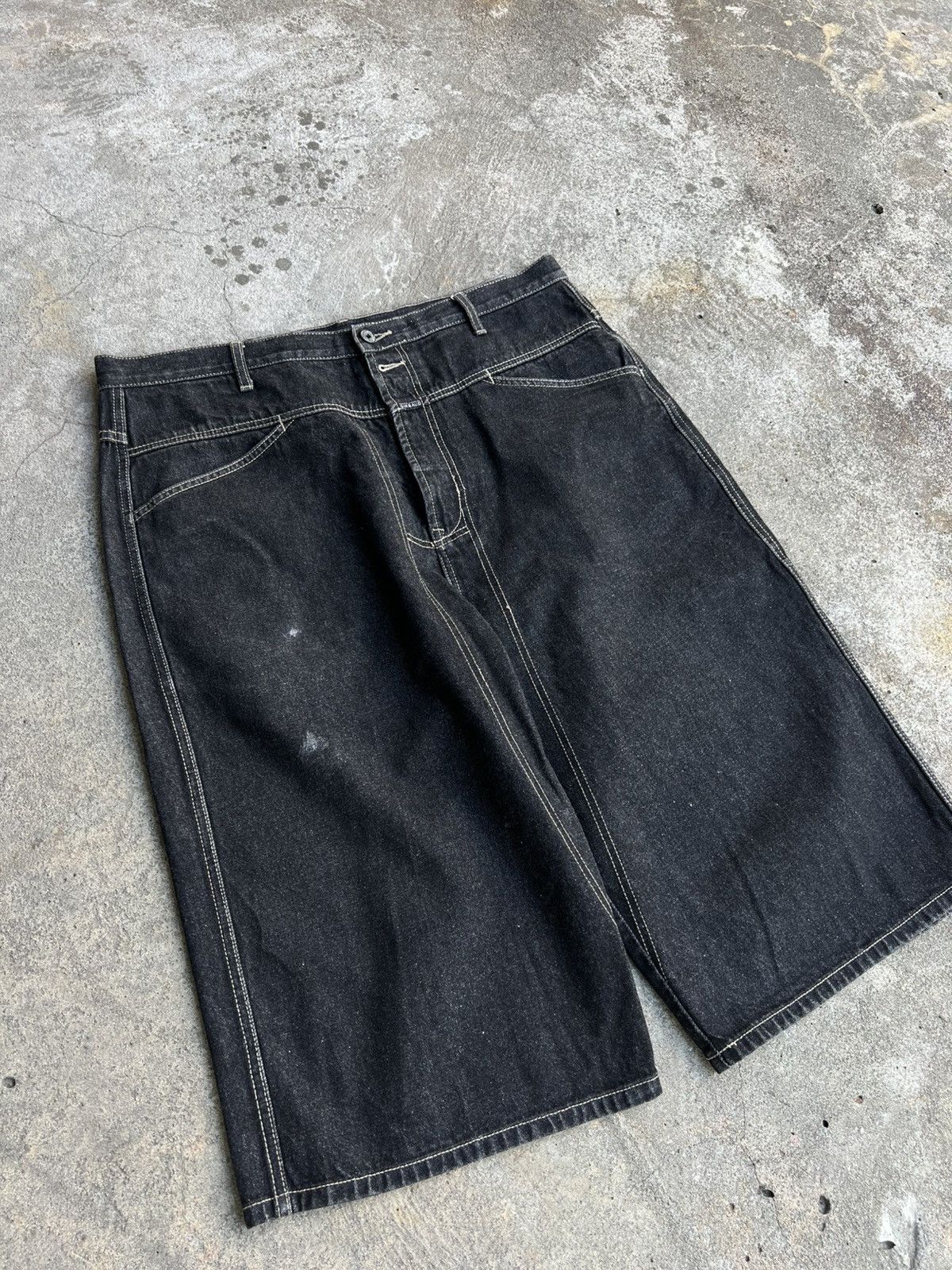 Marithe + Francois Girbaud Crazy Vintage Marithe + Francois Girbaud Baggy Fig Rap Short Size US 36 / EU 52 - 13 Thumbnail