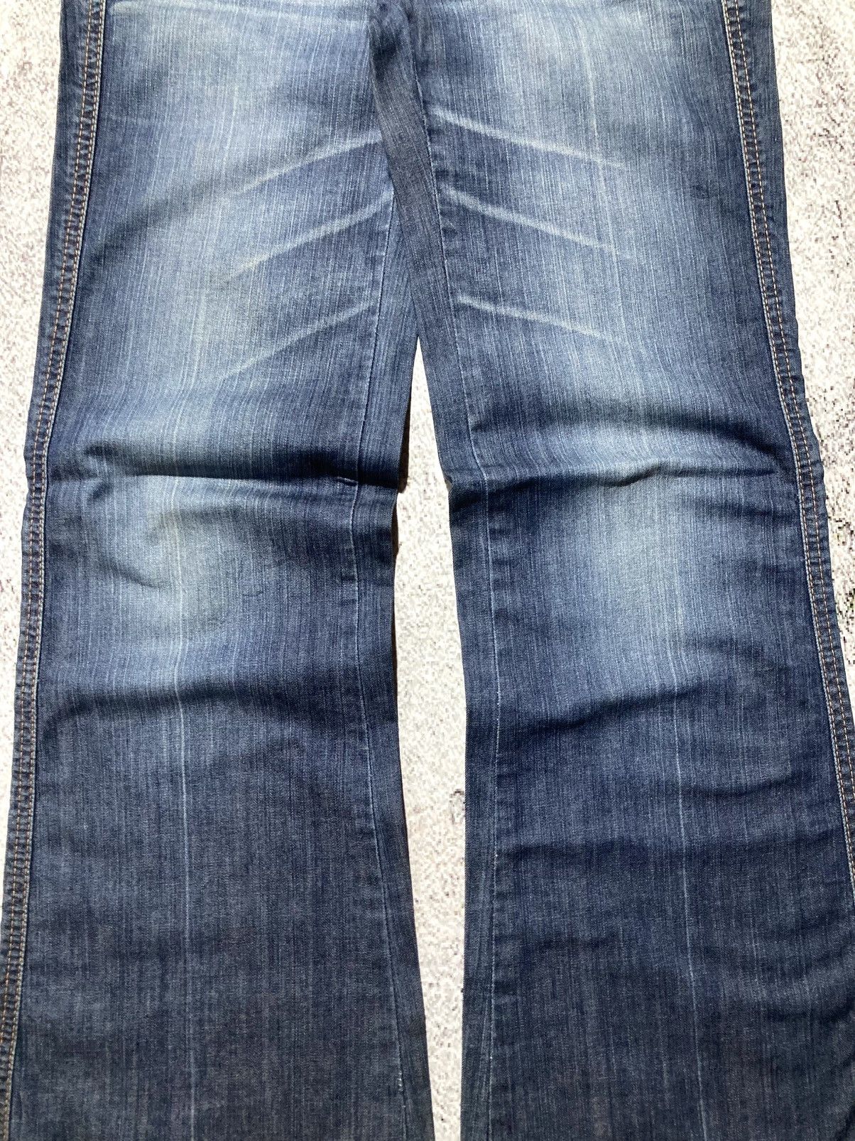 Japanese Brand 🇯🇵 2000s Gap Multi Button Flared Bootcut Faded Jeans Blue Size US 29 - 5 Thumbnail