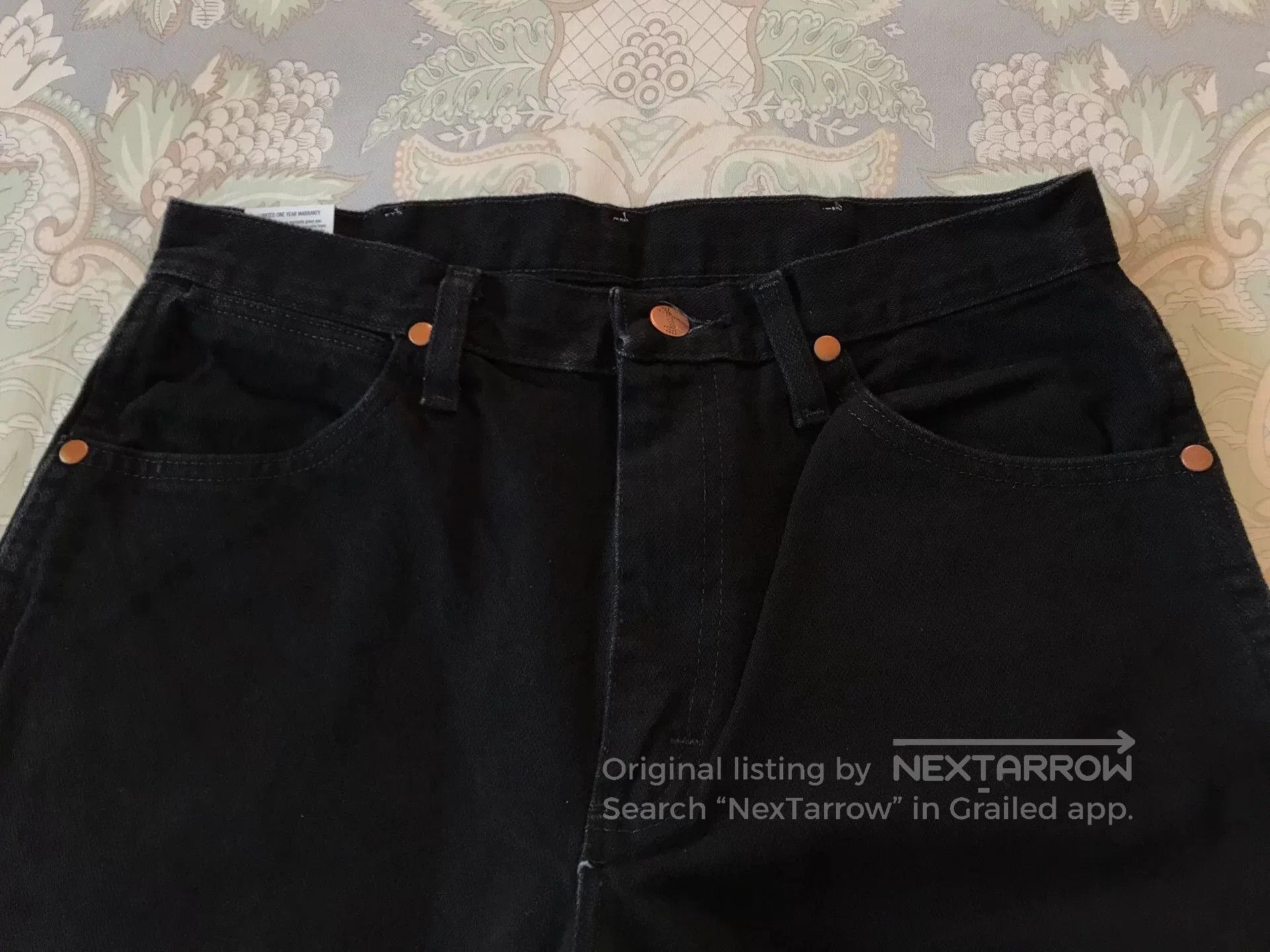 Wrangler Wrangler 13MWZ Washed Black Jeans W29L30. Size US 29 - 4 Thumbnail
