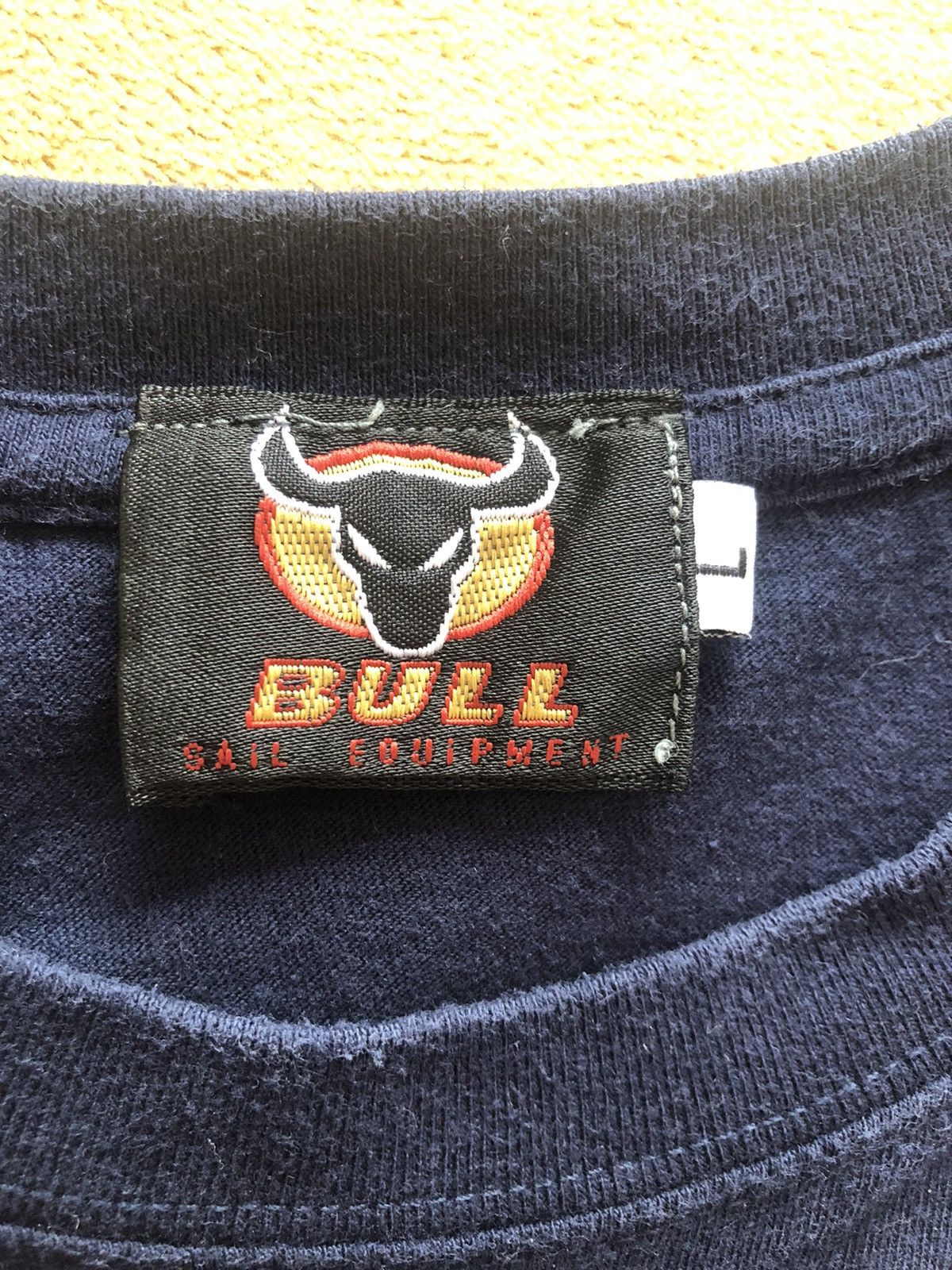 Vintage RARE BULLS SAILS TARIFA VINTAGE STREETWEAR TEE SHIRT Size US L / EU 52-54 / 3 - 3 Thumbnail