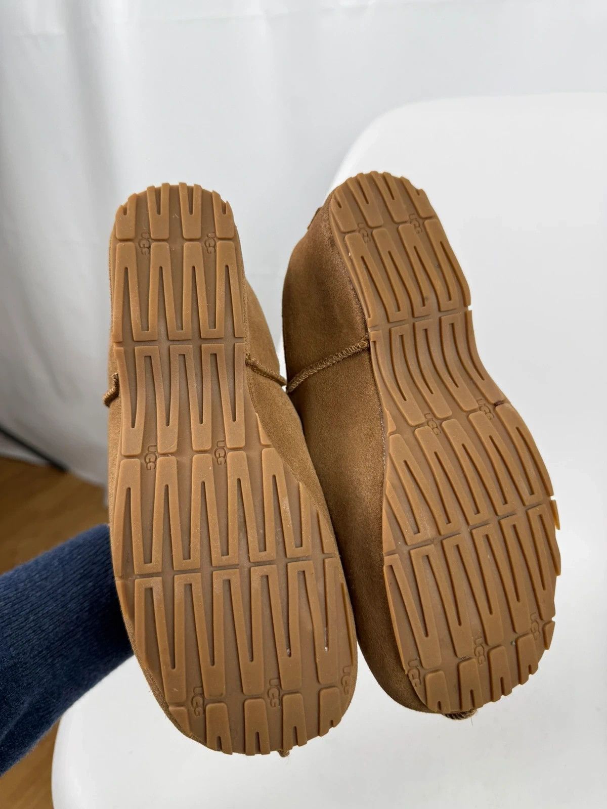 Ugg UGG Australia Suede Clogs size 36 Size US 6 / IT 36 - 6 Thumbnail