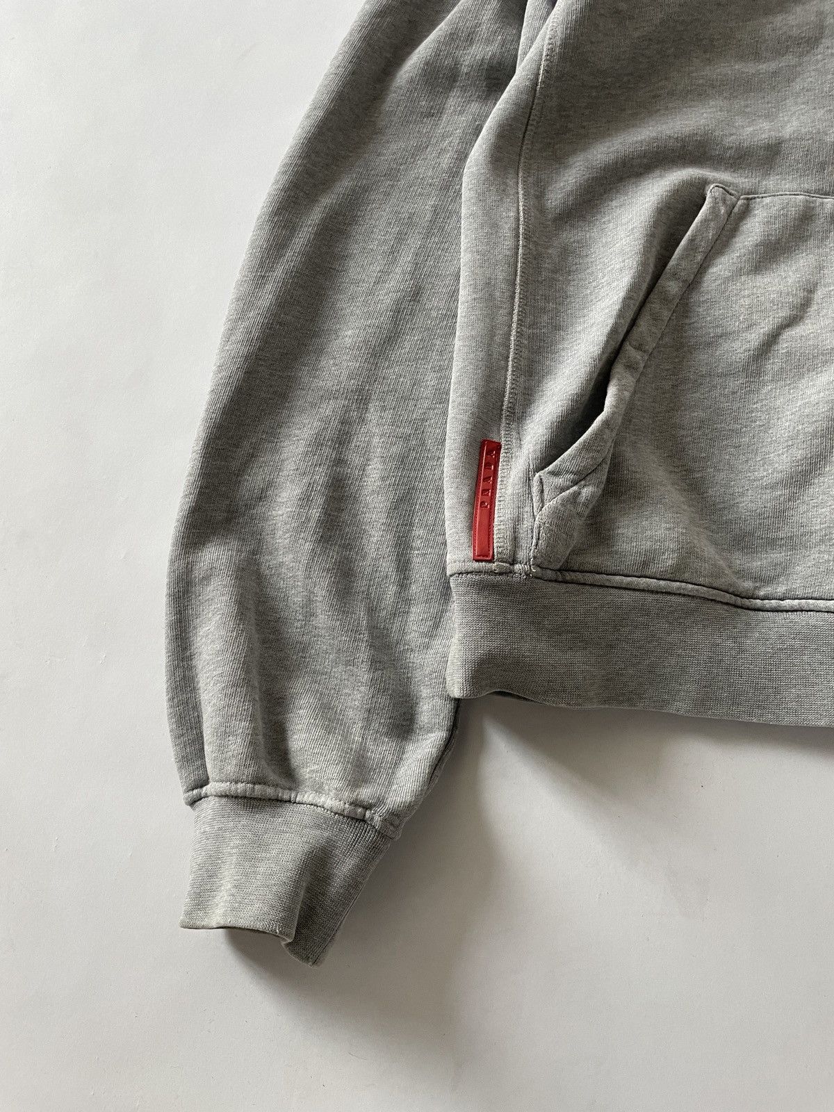 Prada Prada Linea Rossa Red Tab Hoodie Size US XL / EU 56 / 4 - 6 Thumbnail