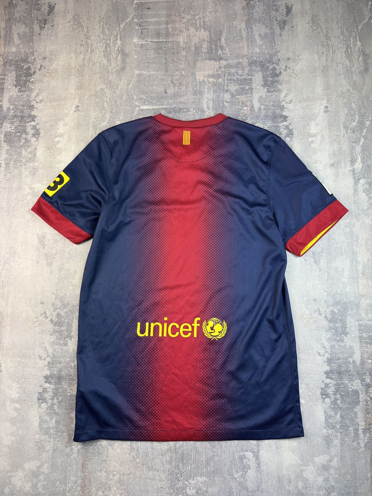 Nike FC Barcelona 2012/13 Home Shirt Jersey Nike Football Soccer Size US M / EU 48-50 / 2 - 8 Thumbnail