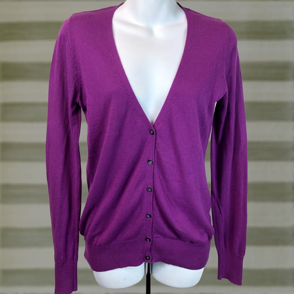 Old Navy VINTAGE Old Navy Cardigan Shirt XS Purple Button V-Neck Long Sleeve Knit Cotton 90s Preppy 90s Womens Size XS / US 0-2 / IT 36-38 - 1 Thumbnail