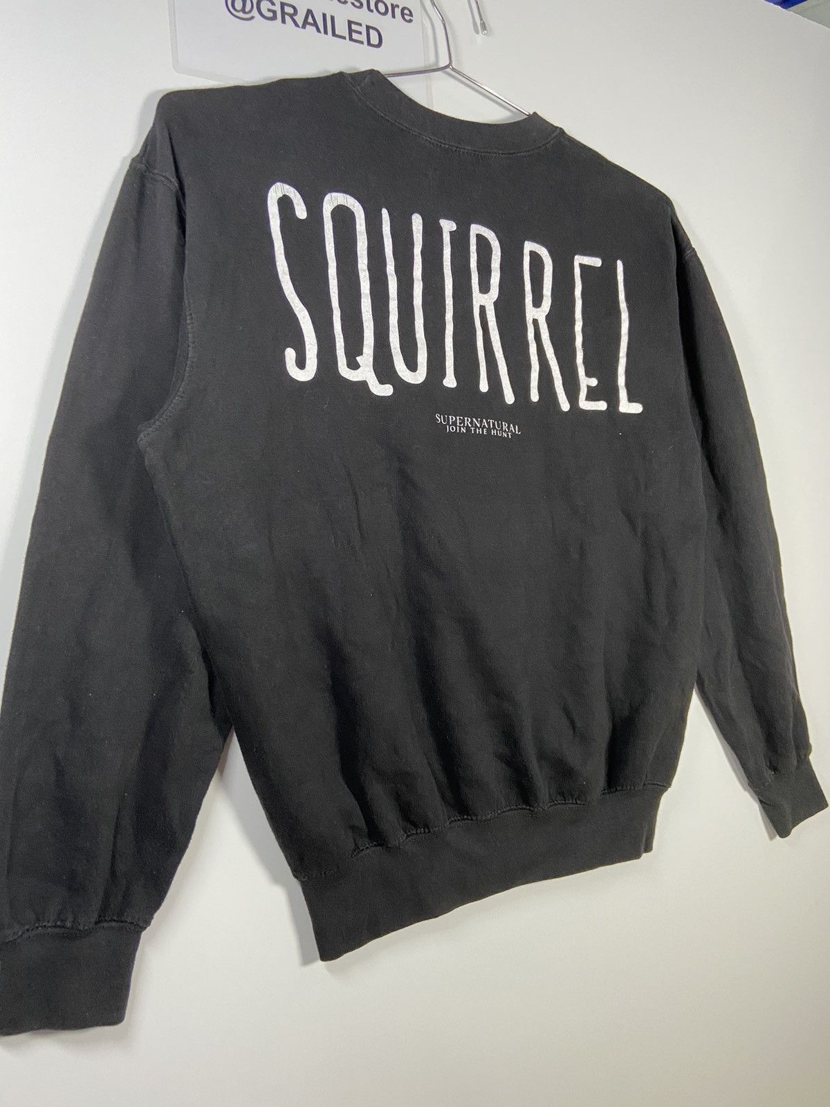 Expert Horror SUPERNATURAL JOIN THE HUNT SQUIRREL SWEATSHIRT Size US M / EU 48-50 / 2 - 10 Thumbnail