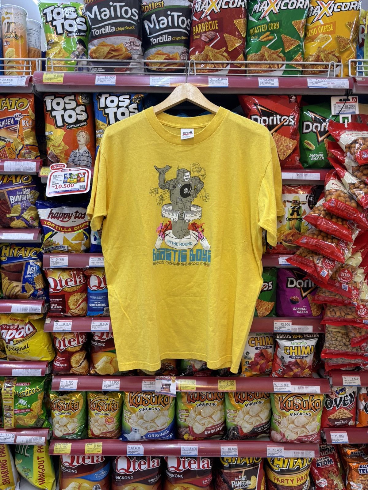 Other Beastie Boys World Tour Size US L / EU 52-54 / 3 - 1 Thumbnail