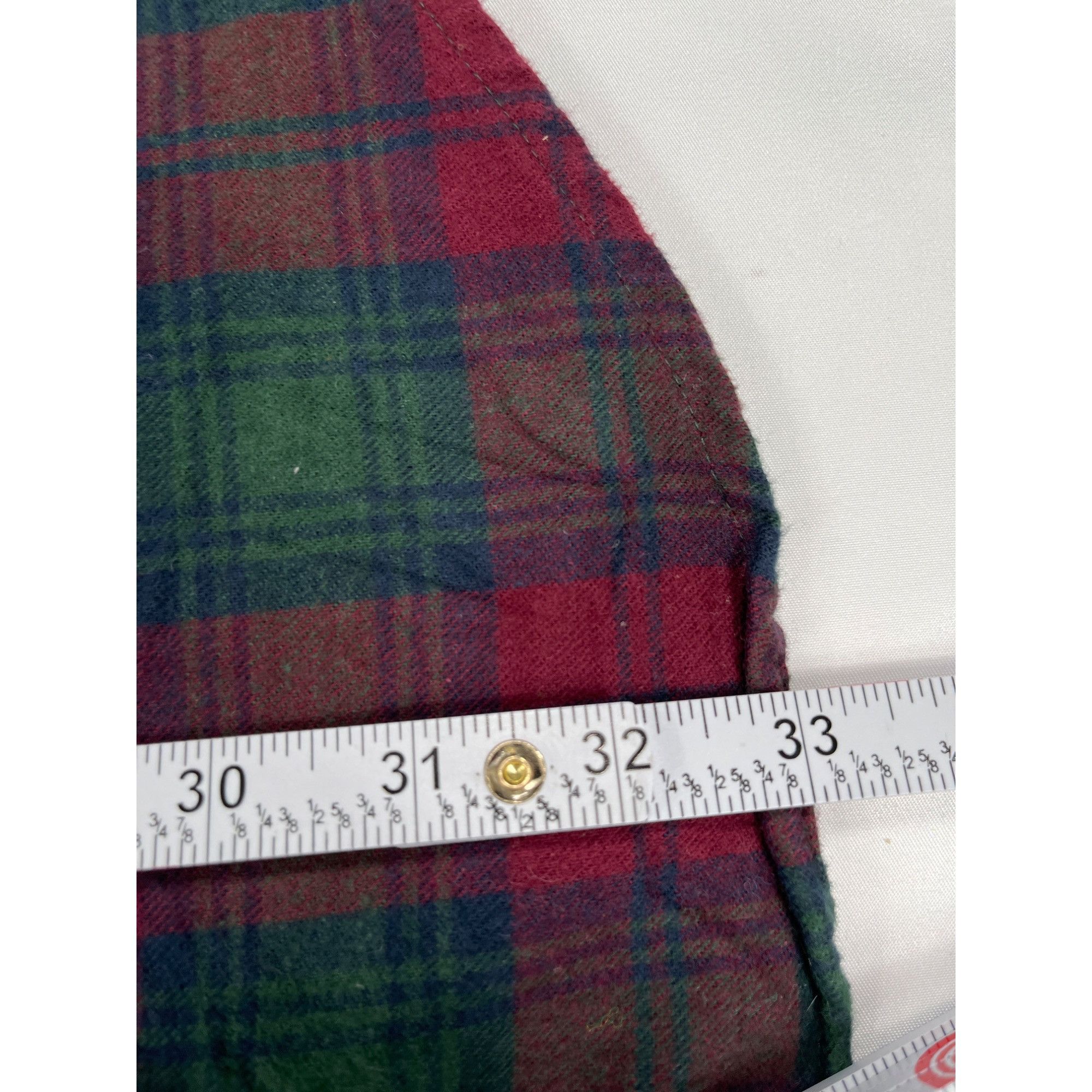 L.L. Bean L.L. Bean SKU 7662 Mens Red and Green Plaid Flannel Shirt Si Size US L / EU 52-54 / 3 - 6 Thumbnail