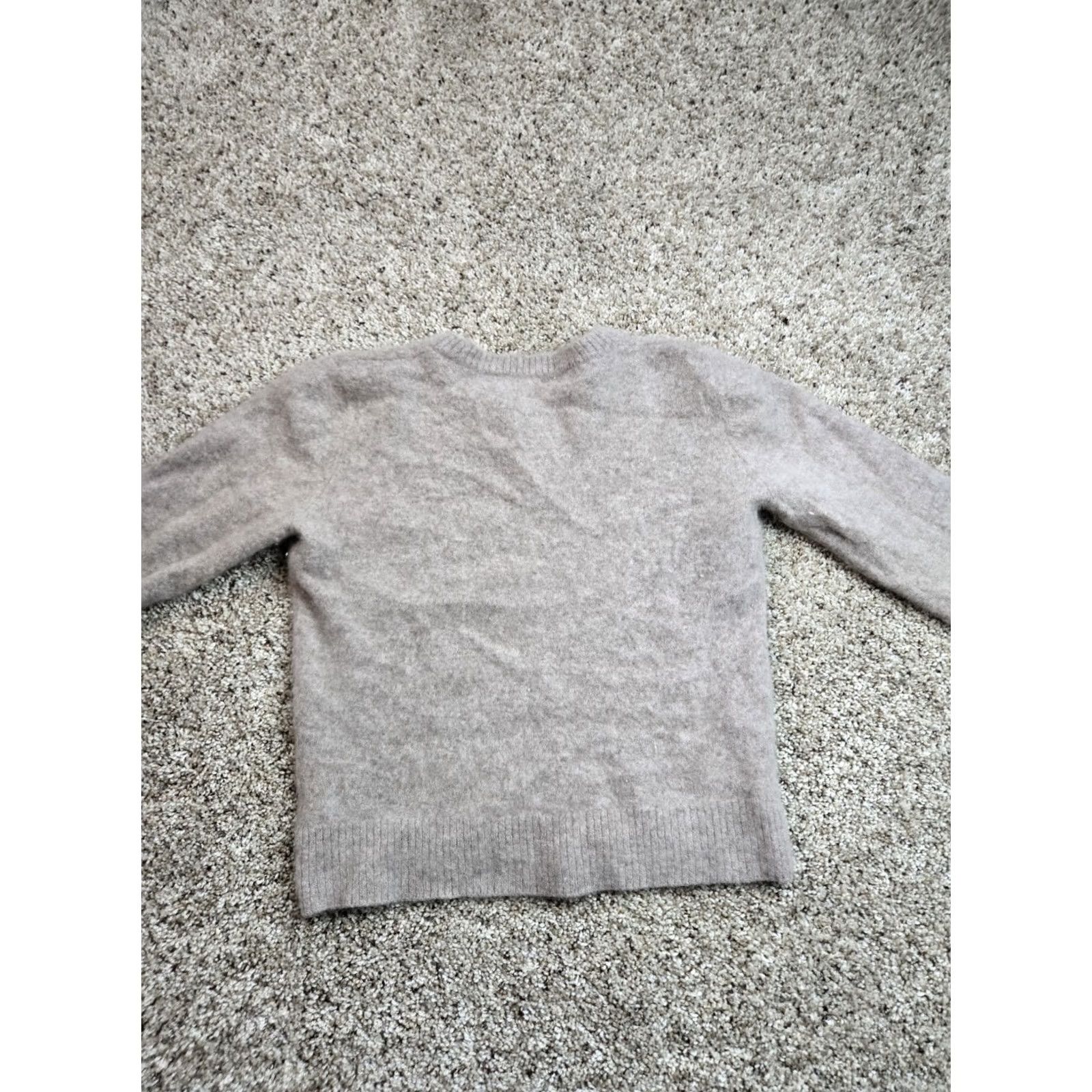 Reformation VINTAGE Reformation Sweater Womens M Beige Cashmere Long Sleeve Round Neck Read* Size M / US 6-8 / IT 42-44 - 7 Thumbnail