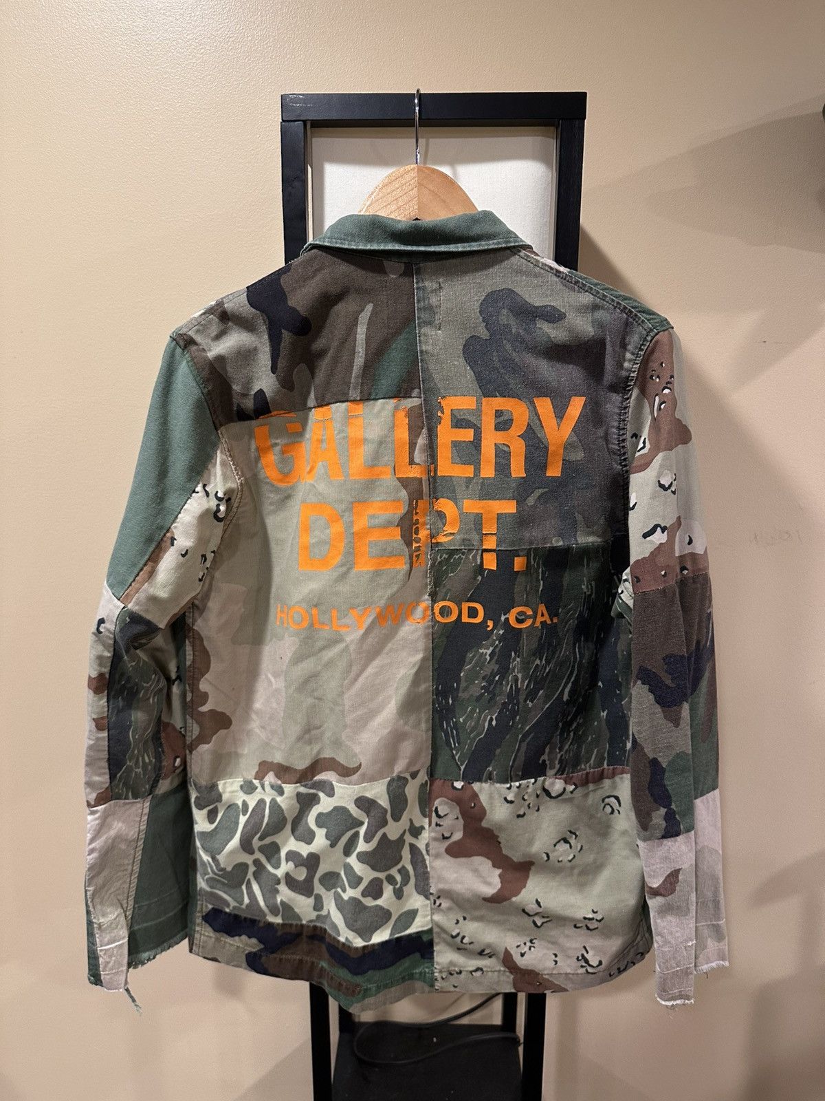 Gallery Dept. Gallery Dept Camo Print Patchwork Twill Shirt Jacket Size US M / EU 48-50 / 2 - 2 Thumbnail