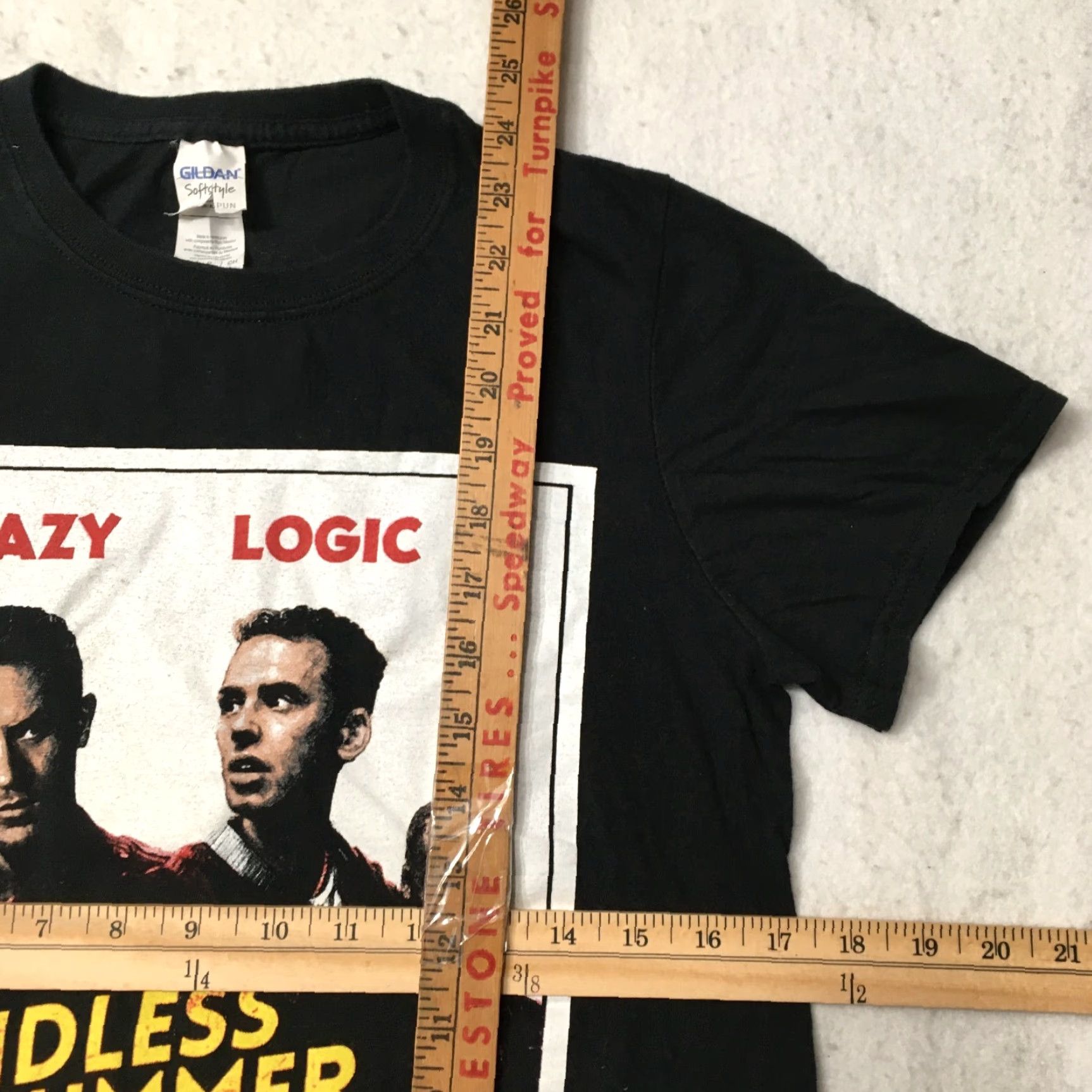 Gildan Endless Summer Concert Tour Large L Black Graphic Shirt Men Gildan LOGIC YG Band, Music, Concert Graphic Print Shirt MenXS Size US S / EU 44-46 / 1 - 5 Thumbnail