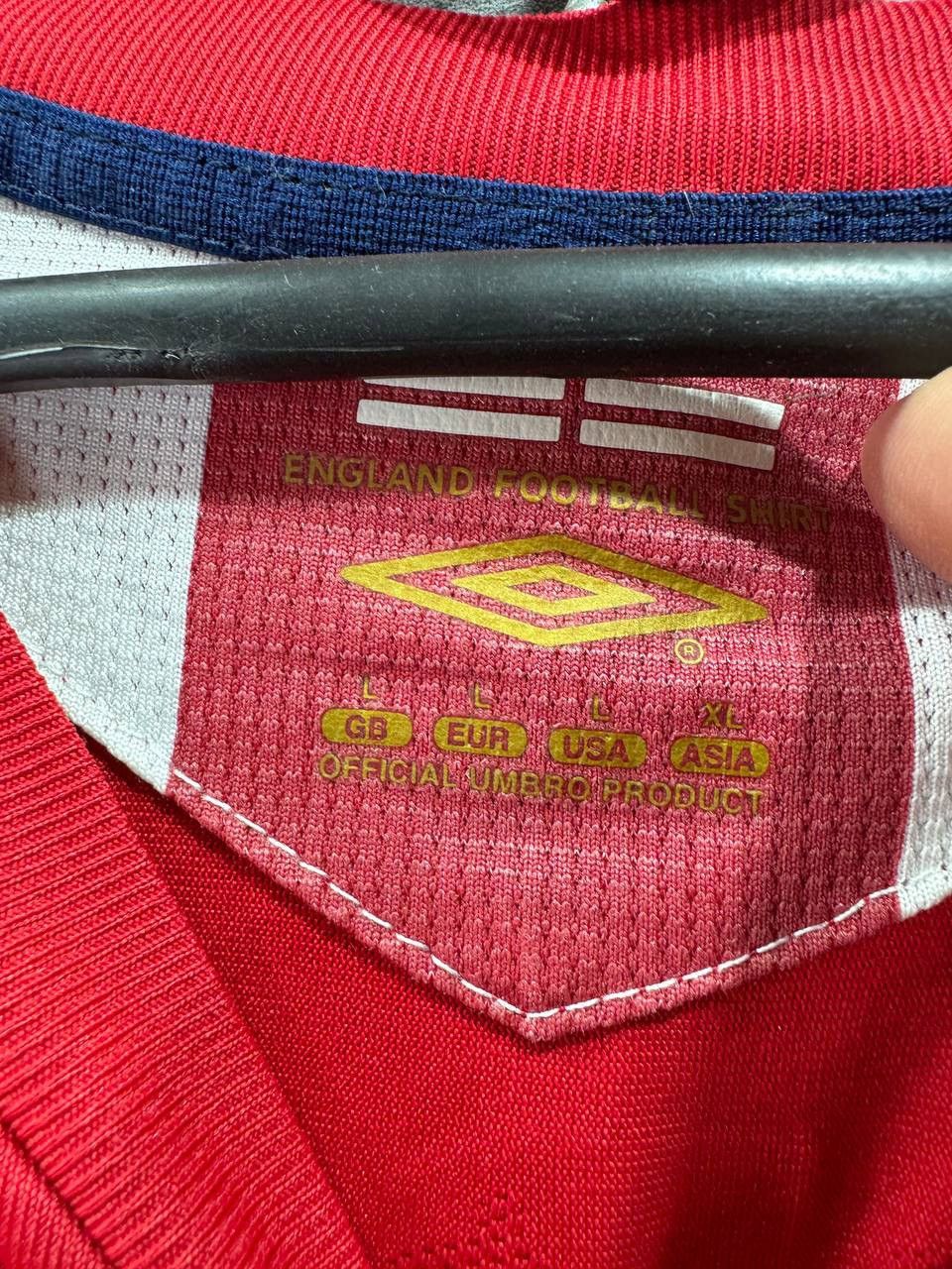 Umbro Umbro England 2006-2008 #4 GERRARD Football Soccer Jersey Size US L / EU 52-54 / 3 - 9 Thumbnail