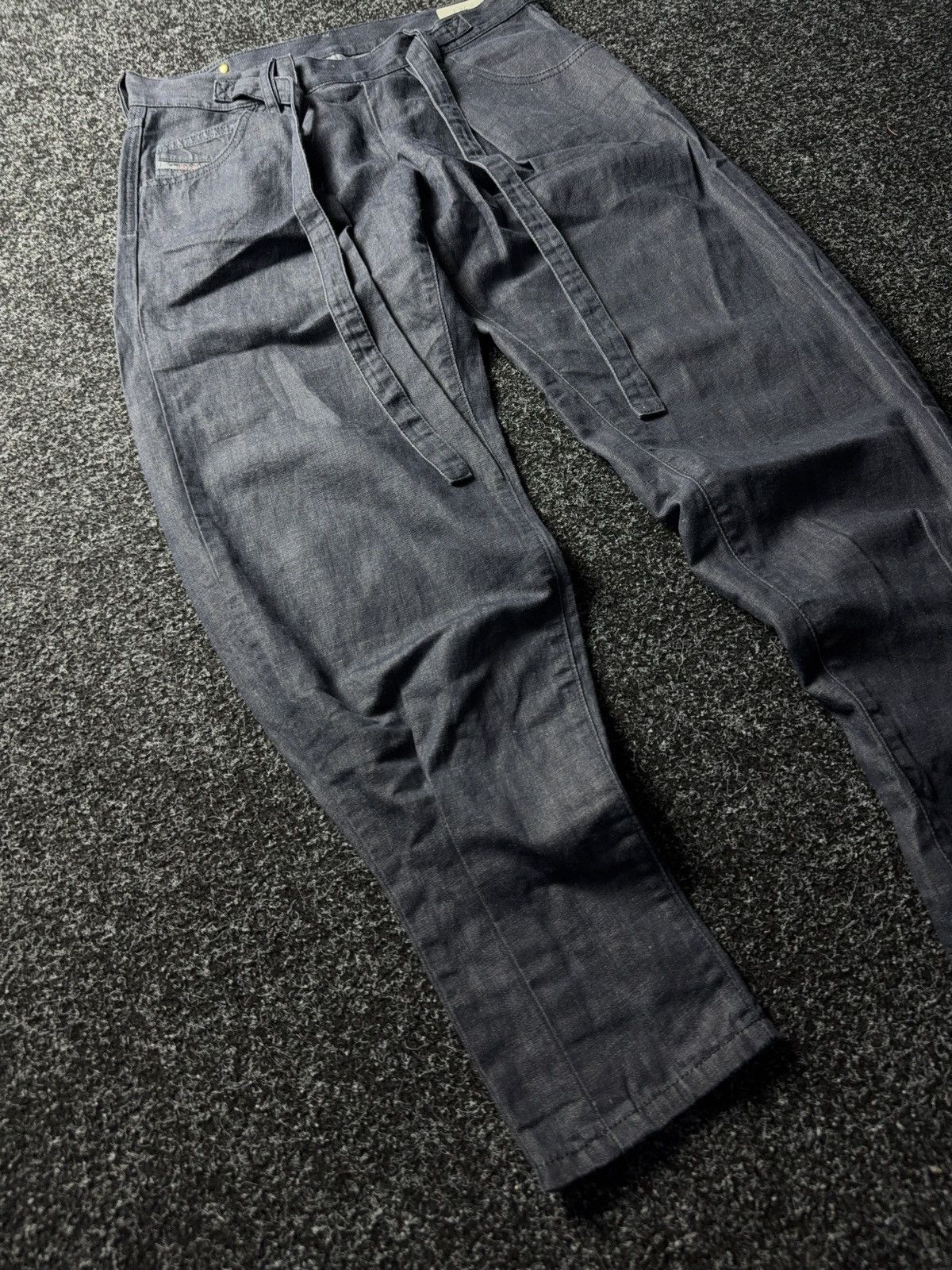 Diesel Luxury Avant Garde Diesel Saada Japanese style denim pants Size 28" / US 6 / IT 42 - 2 Thumbnail