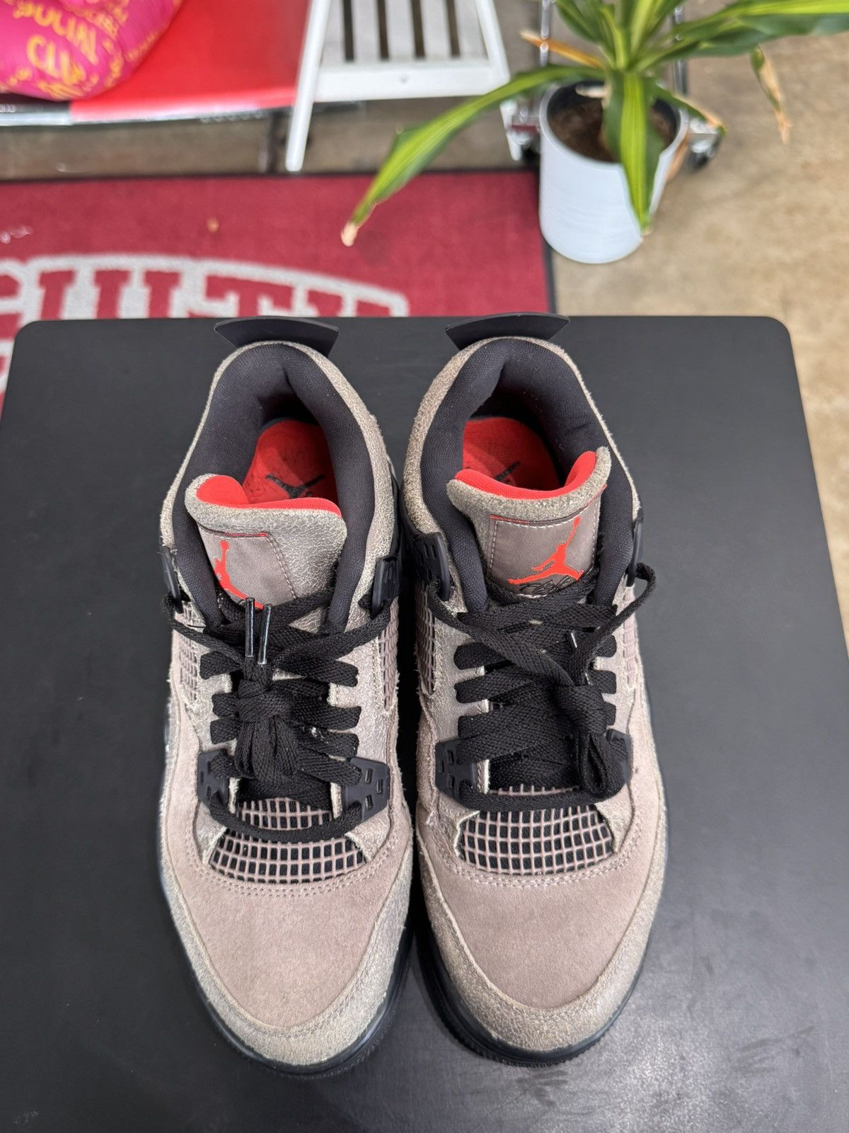 Jordan Brand × Nike Air Jordan 4 Taupe Haze Size Size 7Y (2021) Size US 7 / EU 40 - 2 Thumbnail