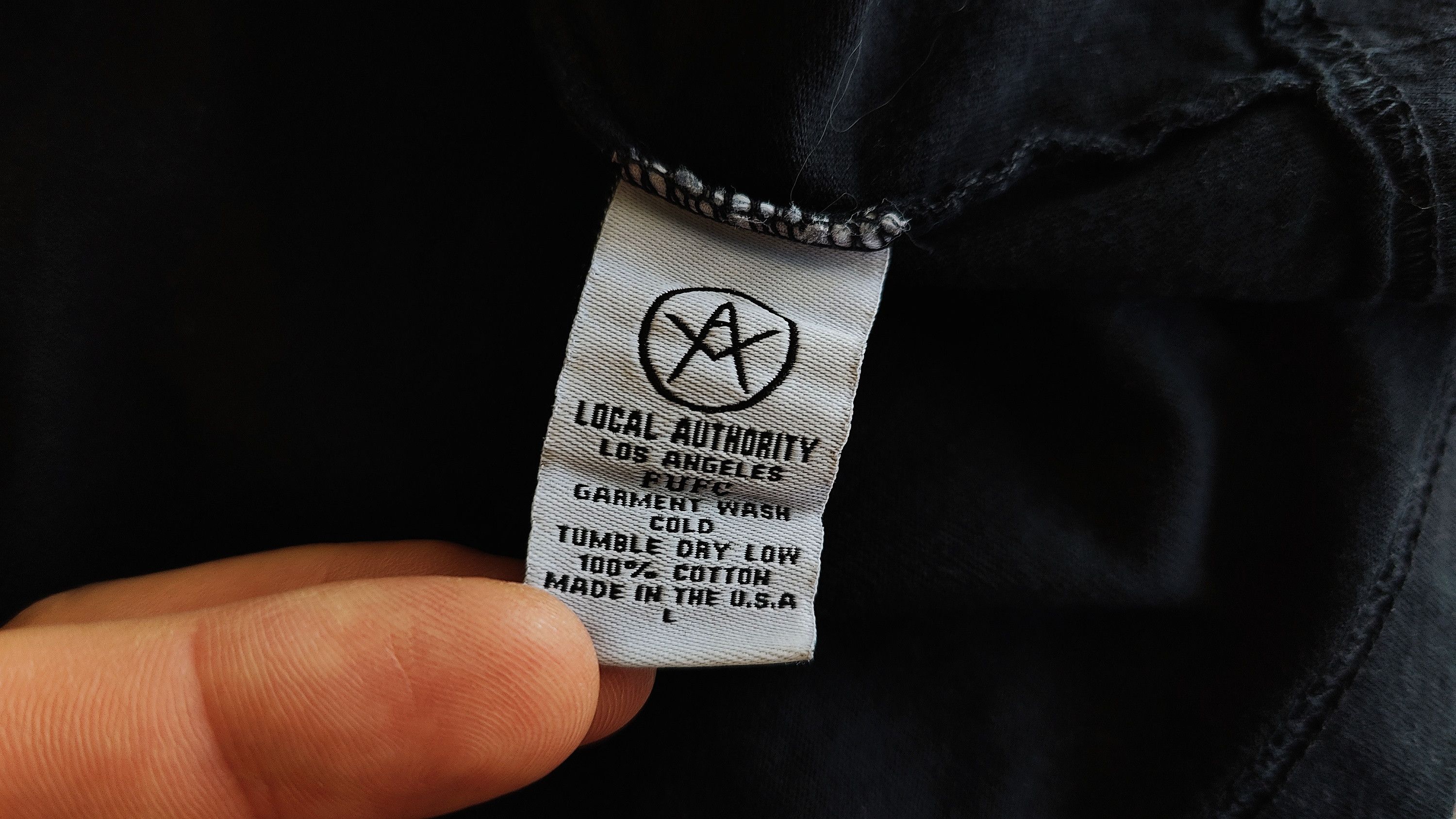 Local Authority RARE Local Authority LA Anarchy Pocket Tshirt USA Punk Size US L / EU 52-54 / 3 - 5 Thumbnail