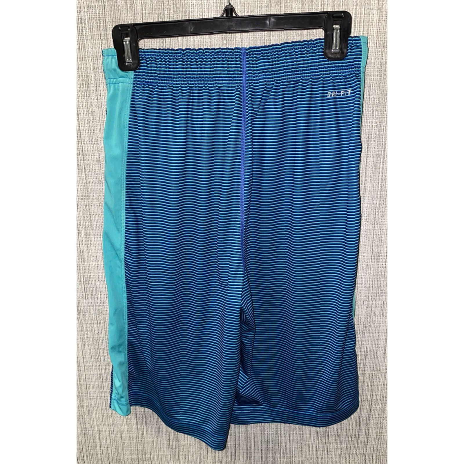 Nike Nike Dri-Fit Mens Blue Striped Basketball Shorts S Regular Athletic Basketball Shorts Mens Blue Nike Dri-Fit Striped Shorts S Size US 29 - 4 Thumbnail
