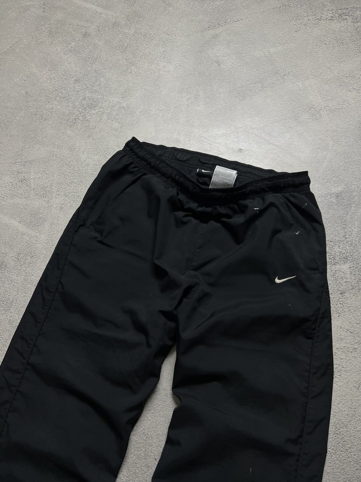 Nike × Vintage Vintage Y2K Nike Nylon Mini Swoosh Faded Pants 00’s Size US 32 / EU 48 - 5 Thumbnail