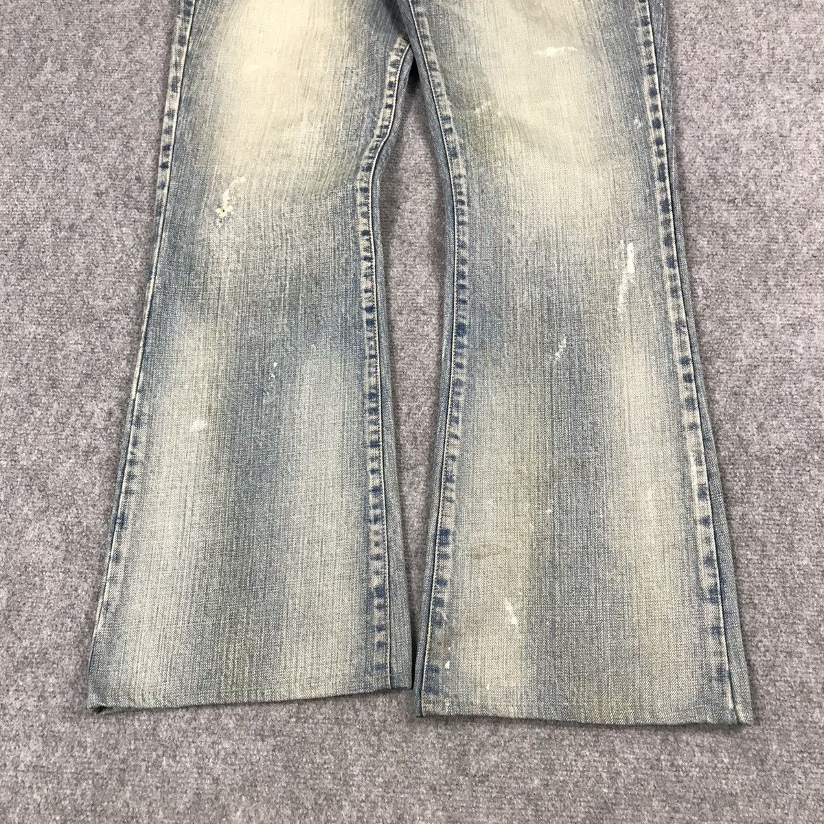 If Six Was Nine × Japanese Brand × Spellbound FALRE SPELLBOUND BOOTCUT DISTRESSED DENIM PANTS Size US 32 / EU 48 - 2 Thumbnail