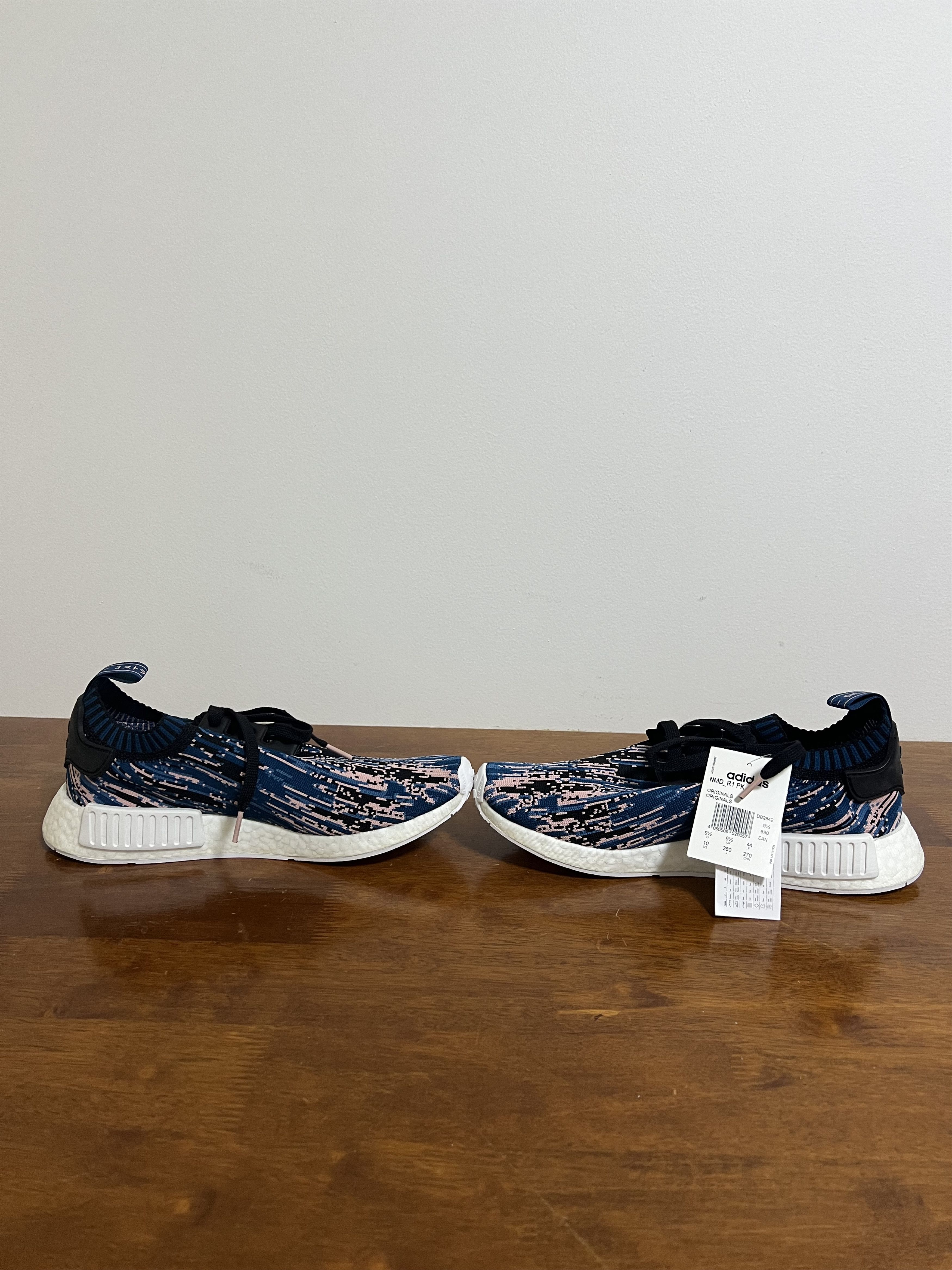 Adidas × Sneakersnstuff 💚 2018 Sneakersnstuff x Adidas NMD R1 Datamosh 2.0 Blue Size US 10 / EU 43 - 6 Thumbnail