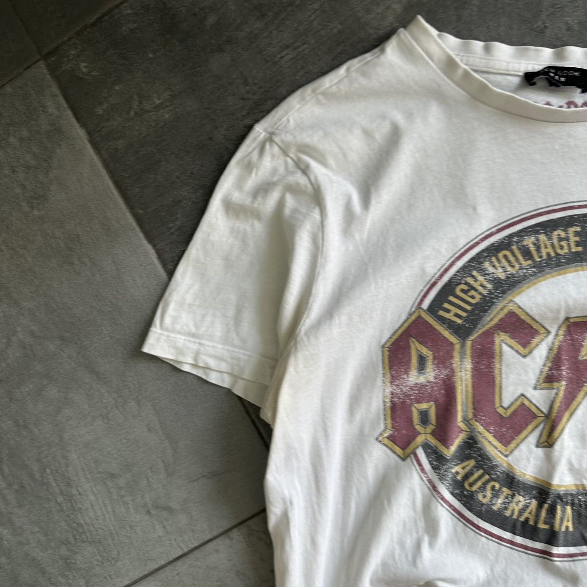 AC/DC × Vintage Vintage AC/DC T-shirts Band Tee Rock AC/DC Y2K 00s Used Size US L / EU 52-54 / 3 - 8 Thumbnail