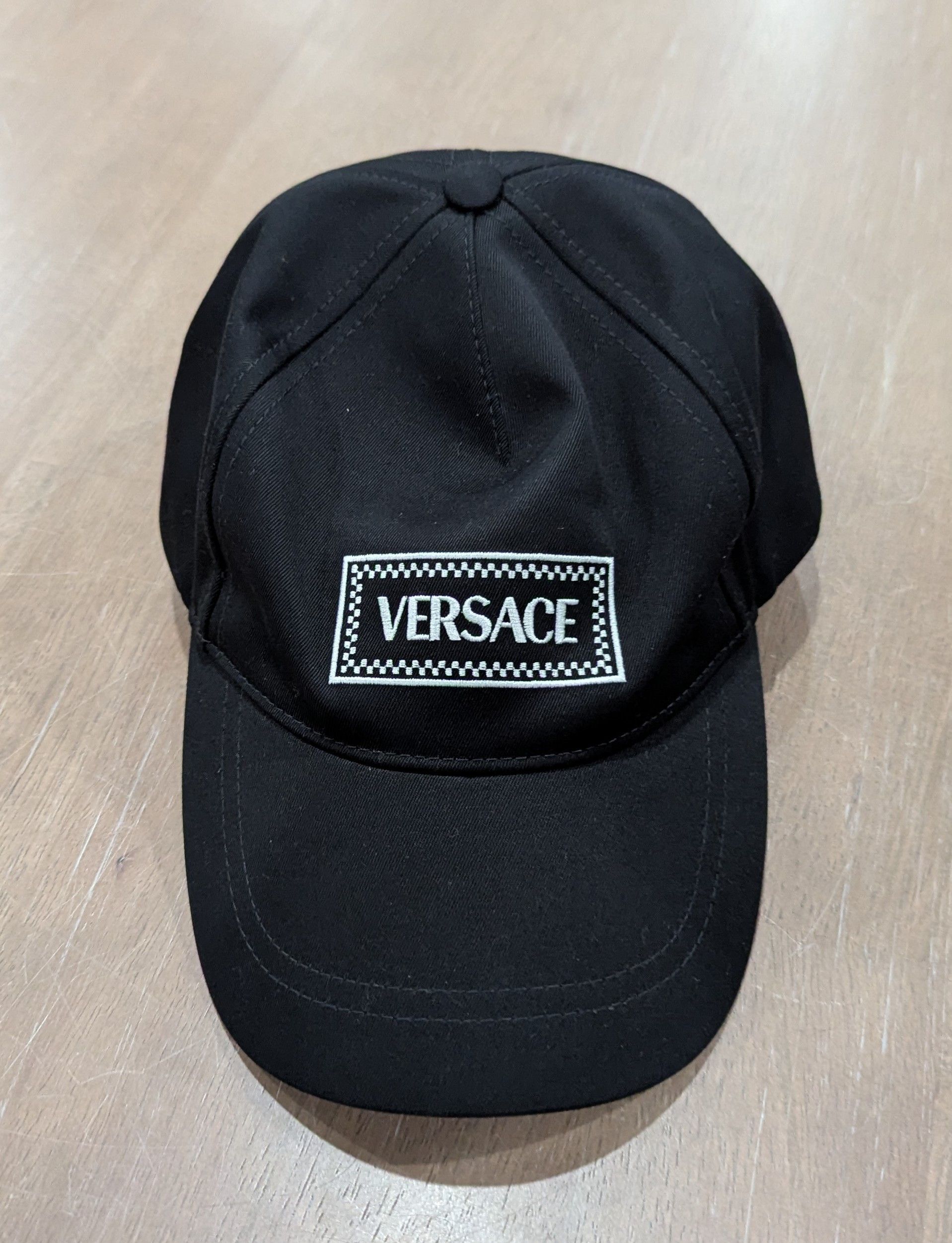 Versace Versace Tailoring Logo Baseball Cap Black/White 59 US 7 3/8 Size ONE SIZE - 1 Thumbnail