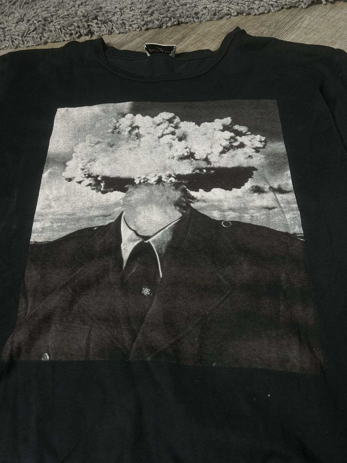 Saint Laurent Paris Saint Laurent Paris x Bruce Connor Bomb head 2015 spring tee Size US M / EU 48-50 / 2 - 3 Thumbnail