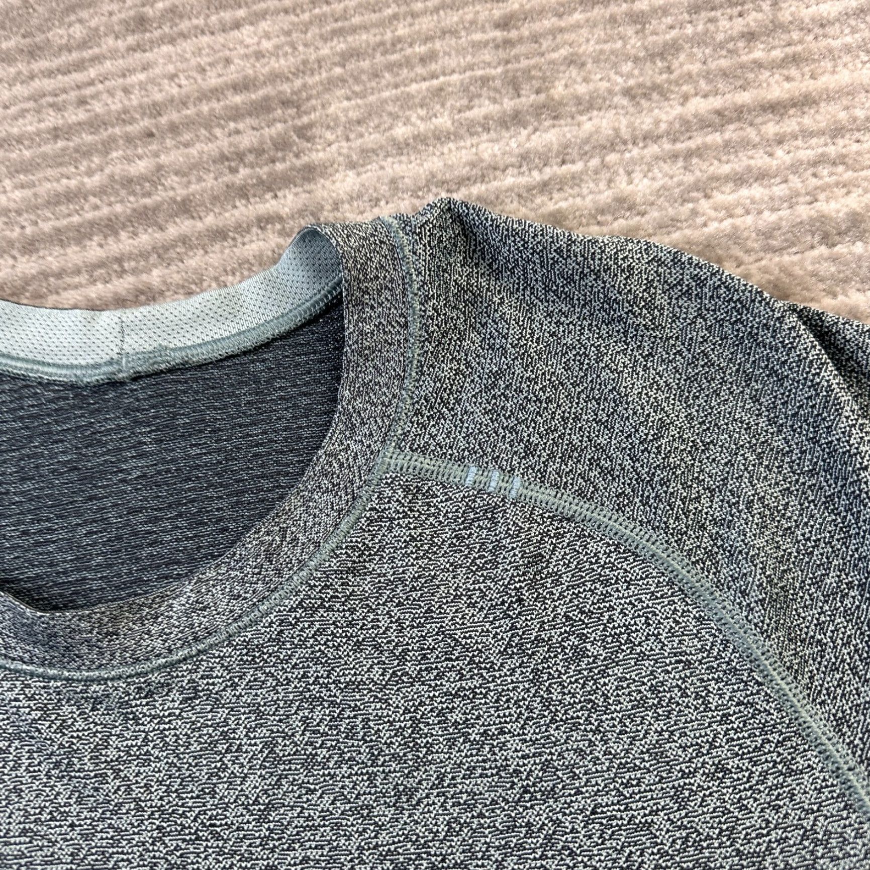 Lululemon Lululemon Shirt Mens Small Green Metal Vent Tech Short Sleeve Gym Size US S / EU 44-46 / 1 - 4 Thumbnail