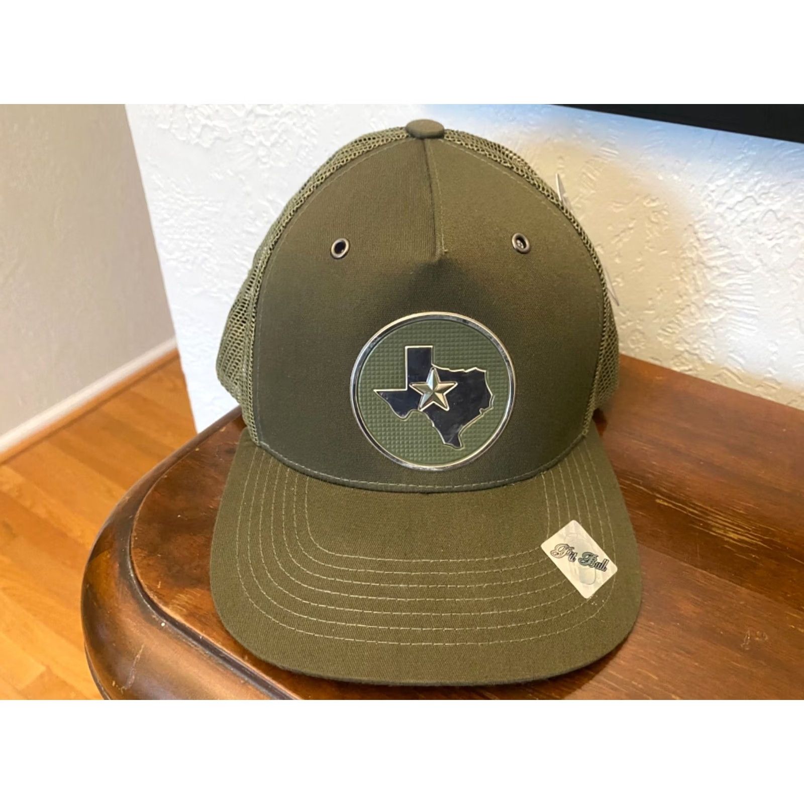 Imperial Pitbull Trucker Hat green NWT Texas patch Rare Imperial Leather patch Mens One Size Fits Most Adjustable Size ONE SIZE - 2 Thumbnail