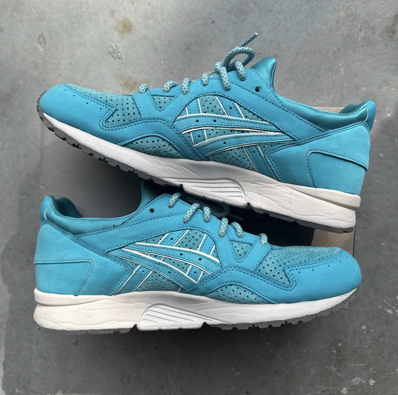Asics × Ronnie Fieg Ronnie Fieg x Asics Gel Lyte 5 'Cove' Size US 11 / EU 44 - 2 Thumbnail