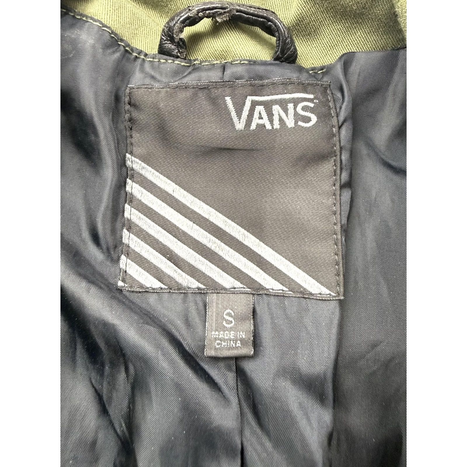 Vans Vans Jacket Womens Small Green Faux Leather Sleeves Military Full Zip Pockets Size S / US 4 / IT 40 - 3 Thumbnail
