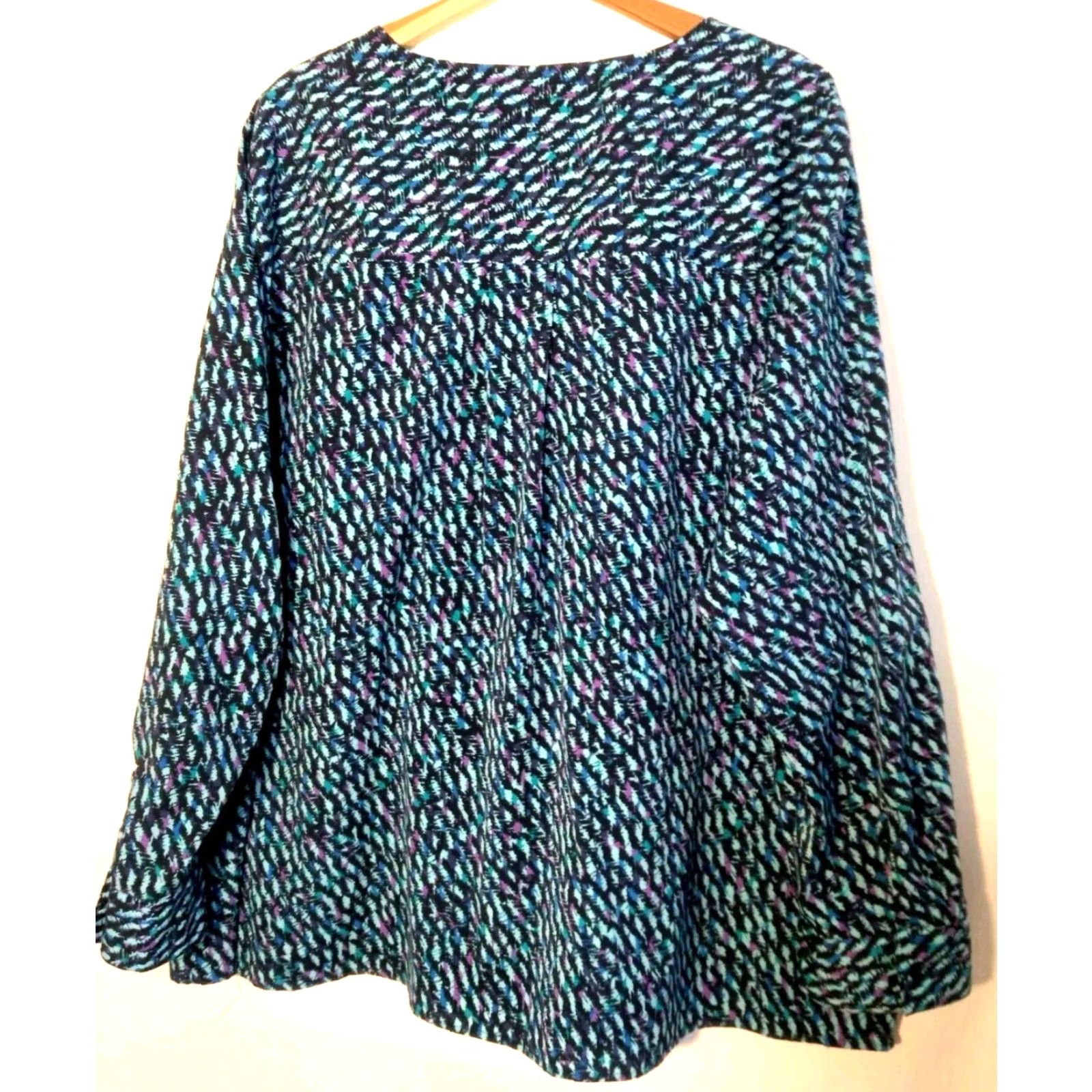 Vintage Lane Bryant Blouse 26/28 Plus Size Blue Purple V Neck Roll Tab Sleeve Shirt Women Boyfriend? Size 4XL / US 24-26 - 2 Thumbnail
