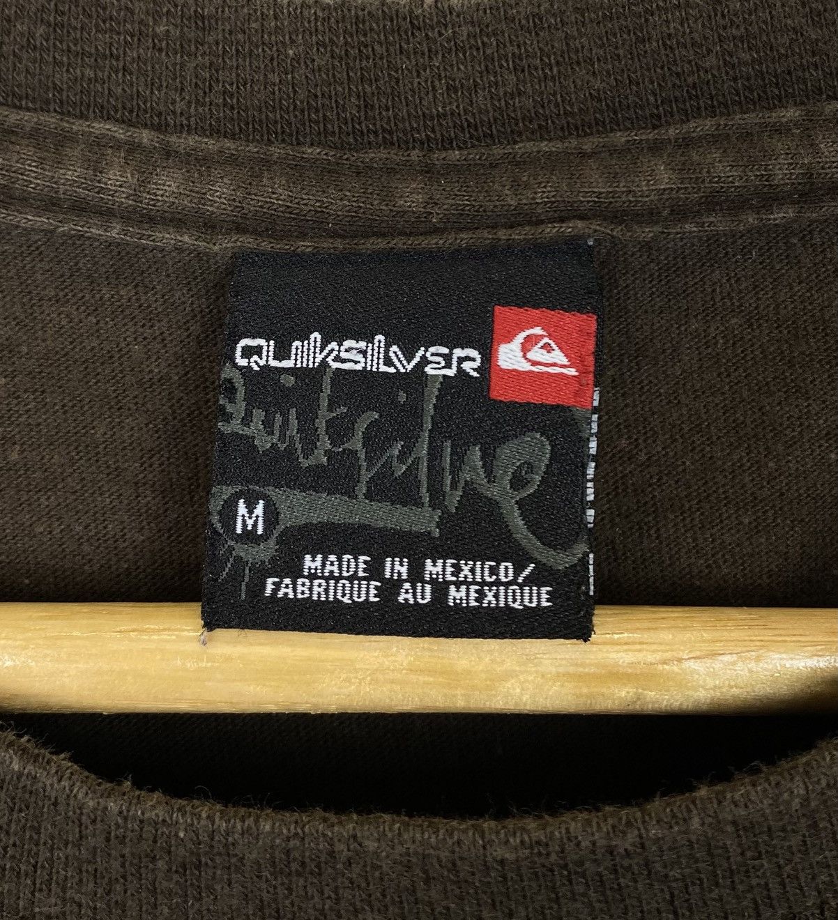 Quiksilver Vintage Quiksilver Surf Logo T-Shirt Size M Short Sleeve Top Size US M / EU 48-50 / 2 - 4 Thumbnail