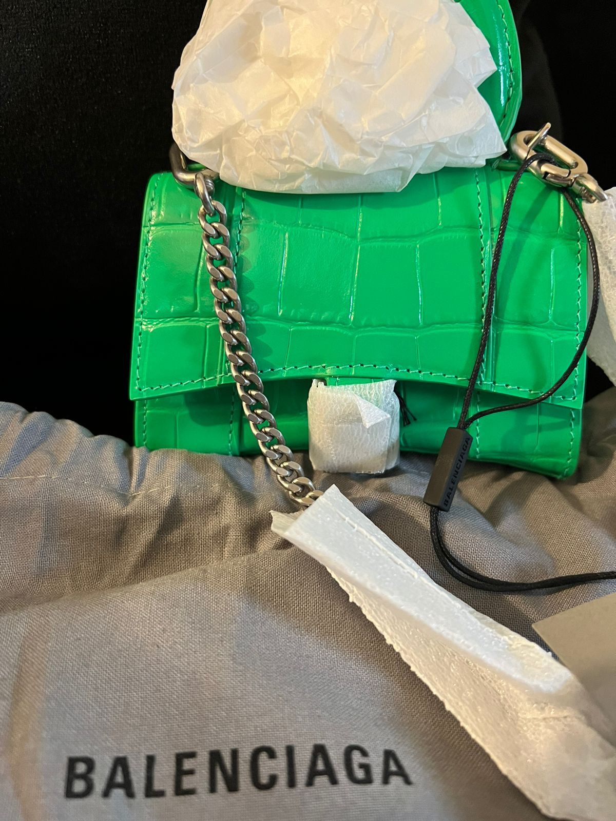 Balenciaga o1la1rc1a1024 Size: OS / Hourglass Top Handle Bag in Green Size ONE SIZE - 3 Thumbnail