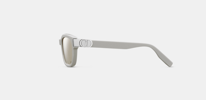 Dior o1w1db10525 Size :OS/ ICONS1 CD Icon Sunglasses in Beige Size ONE SIZE - 2 Thumbnail