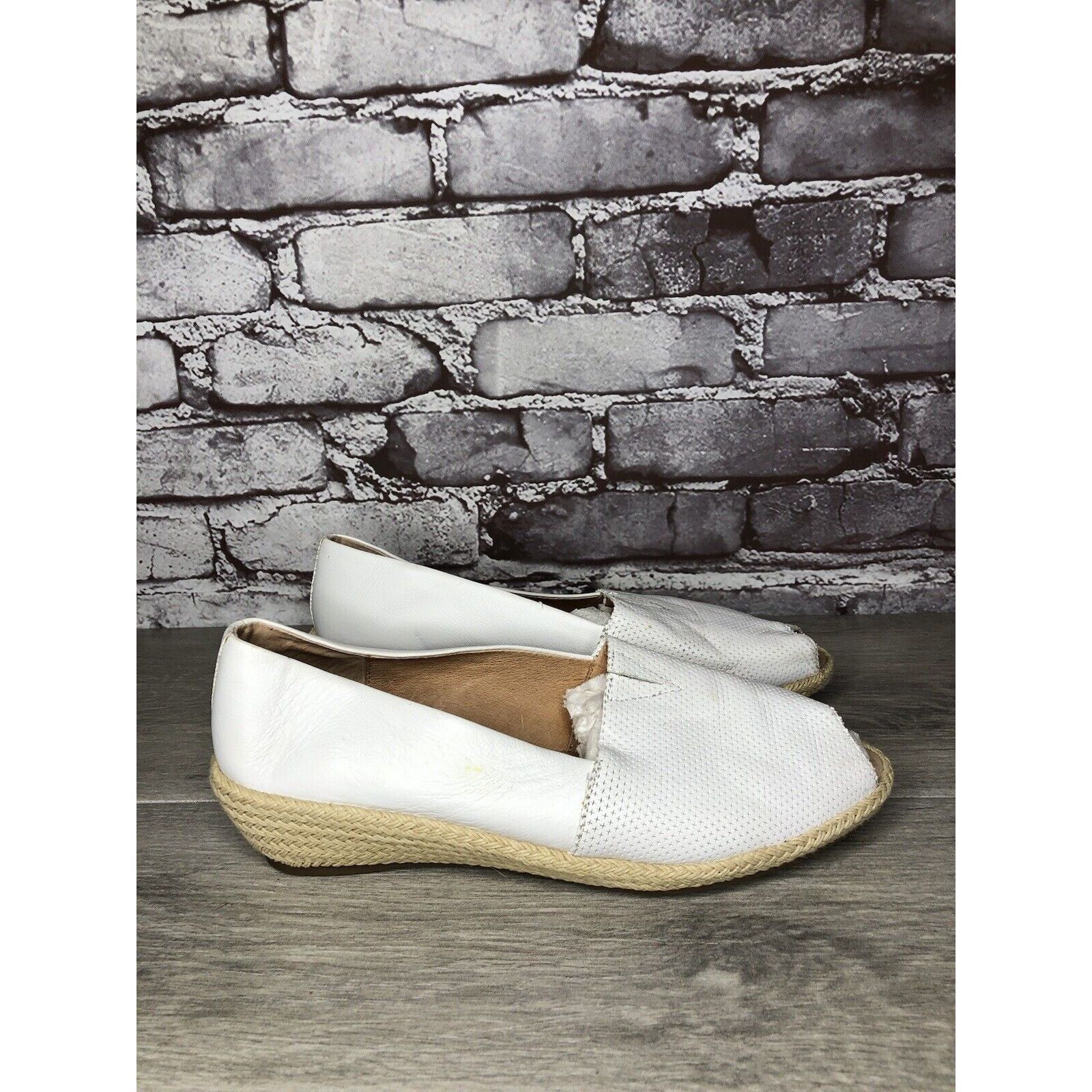 Kenneth Cole Kenneth Cole Gentle Souls White Leather Woven Wedge Sandals Size US 8.5 / IT 38.5 - 15 Thumbnail