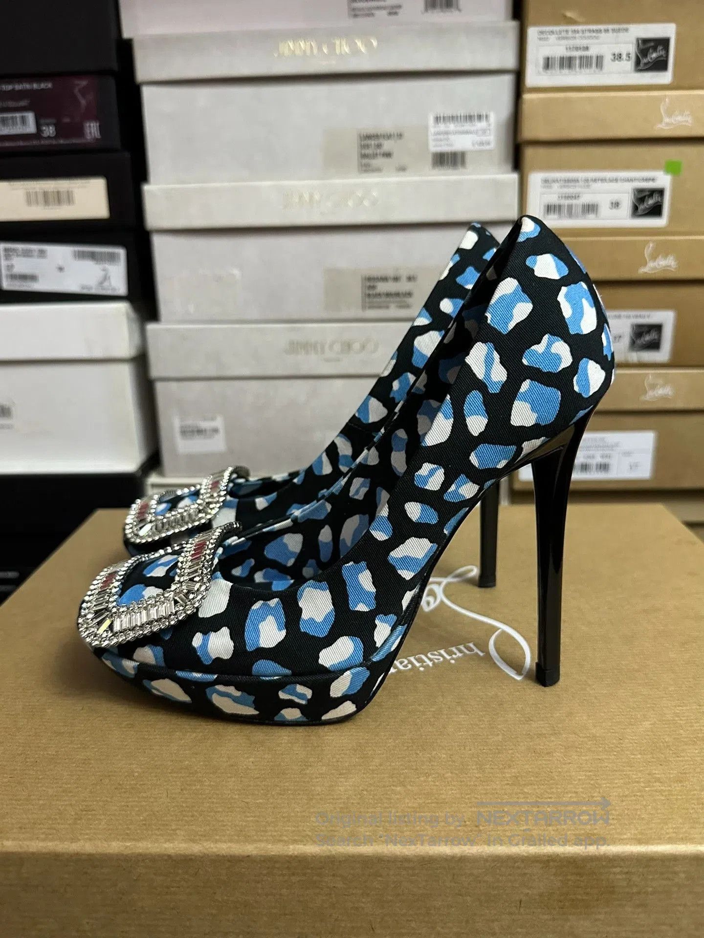 Roger Vivier Roger Vivier Blue White Floral Diamond Buckle Heels. Size US 5 / IT 35 - 3 Thumbnail