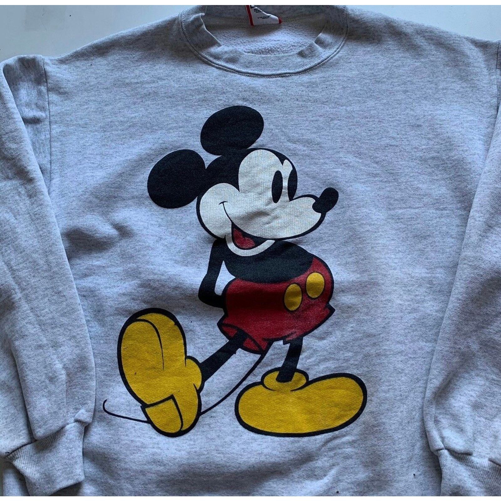 Disney Vintage 90s Mickey Mouse Disney Cartoon Crewneck Large Rare Size US M / EU 48-50 / 2 - 2 Thumbnail