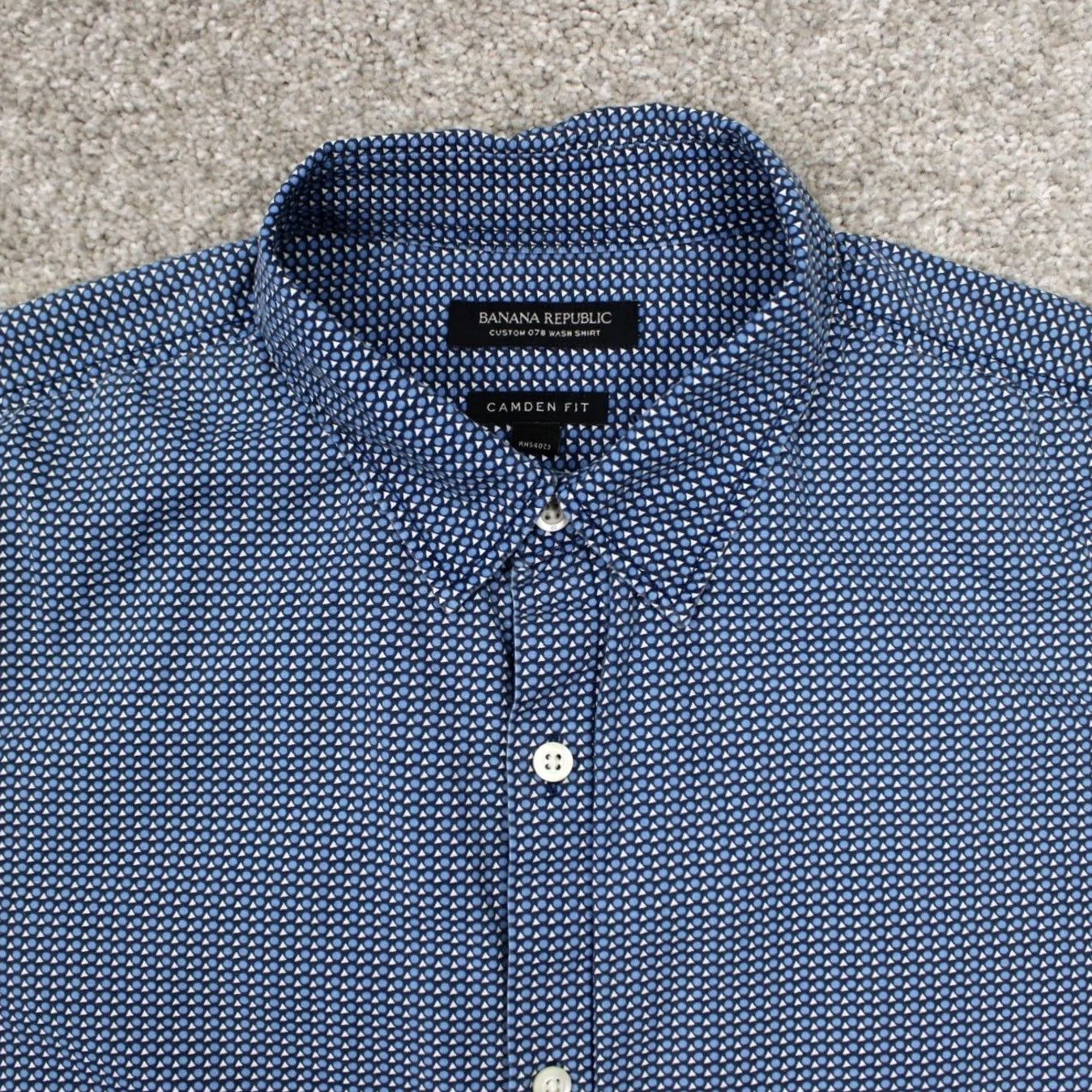 Banana Republic Banana Republic Mens Large Blue Custom 078 Wash Camden Fit Short Sleeve Size US L / EU 52-54 / 3 - 5 Thumbnail