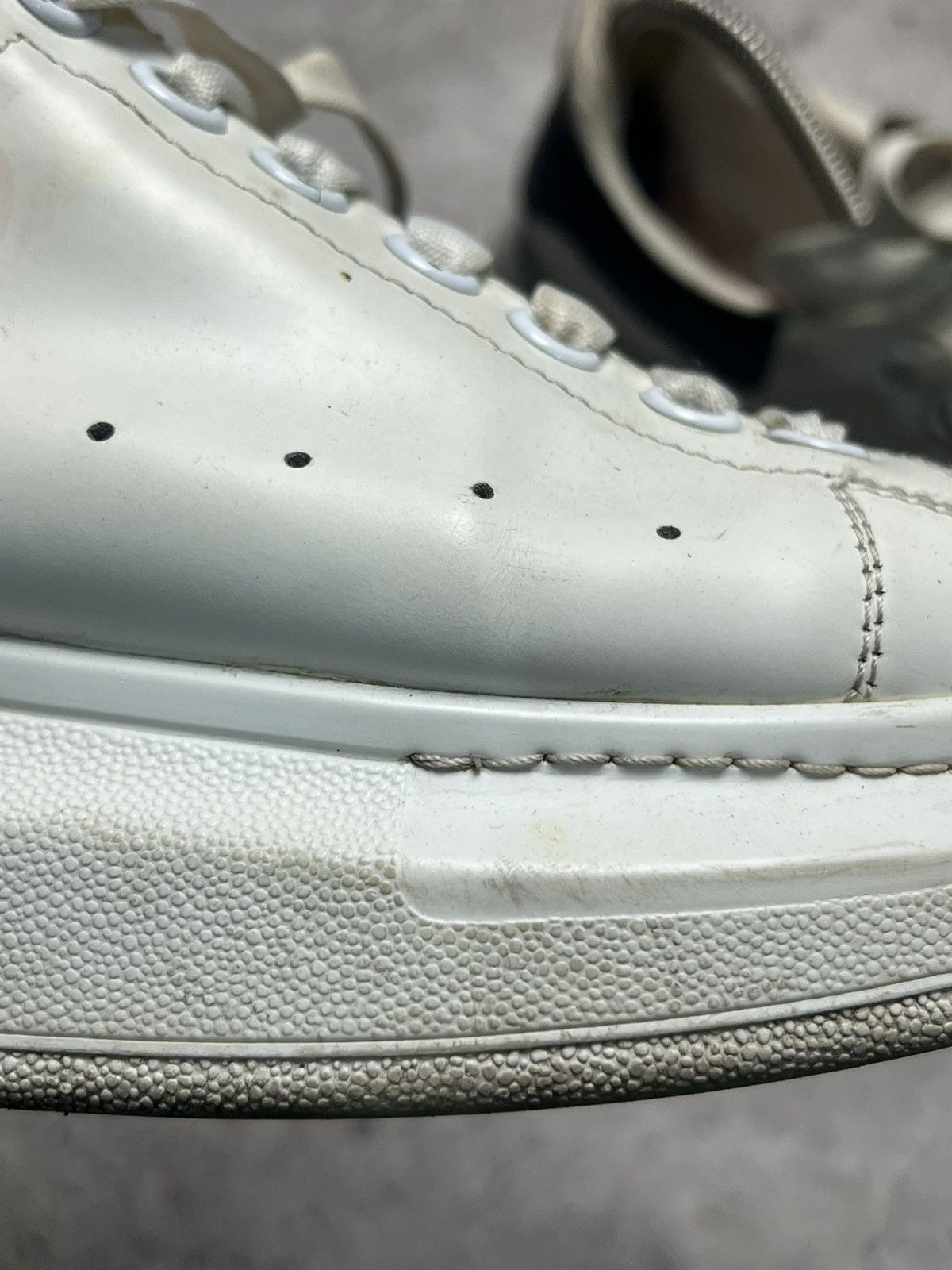 Alexander McQueen Alexander Mcqueen Oversized Sneakers Shoes Size US 7 / IT 37 - 12 Thumbnail