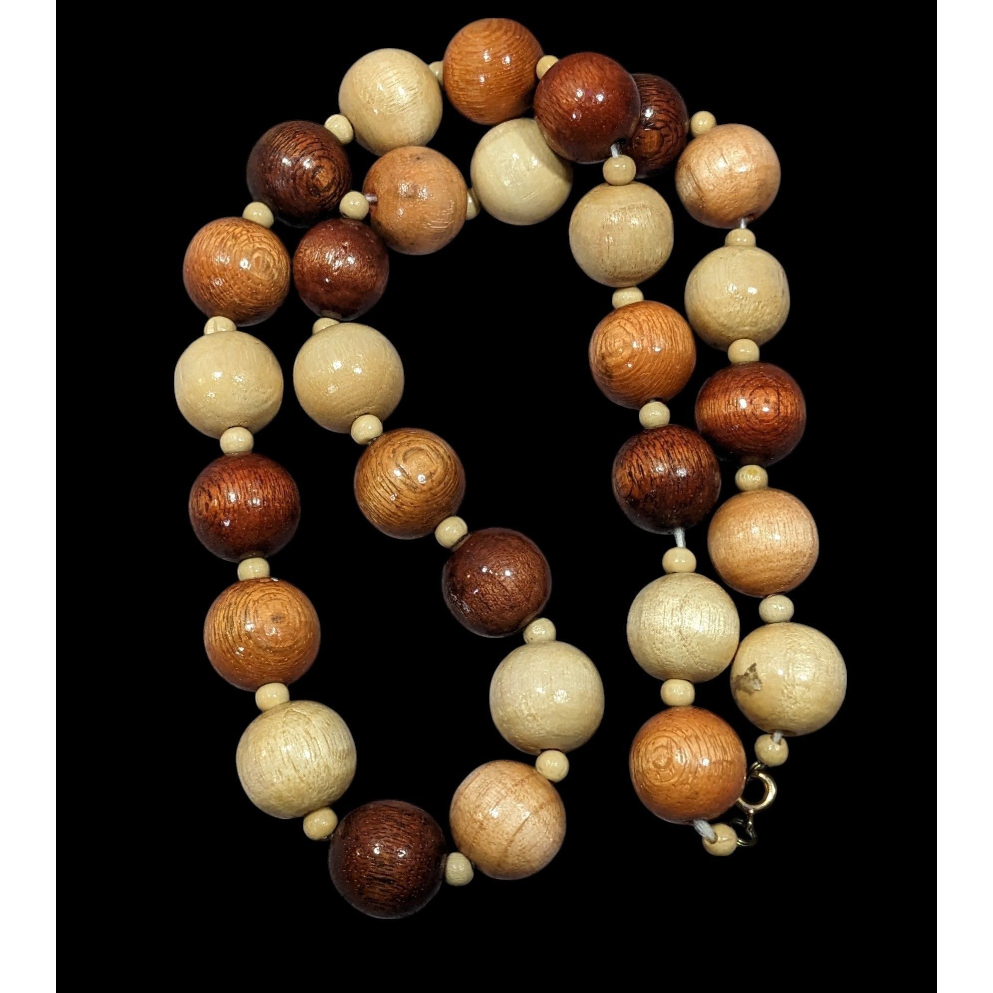 Other Rustic Cottagecore Polished Wood Beaded Lightweight Necklace Size ONE SIZE - 1 Thumbnail