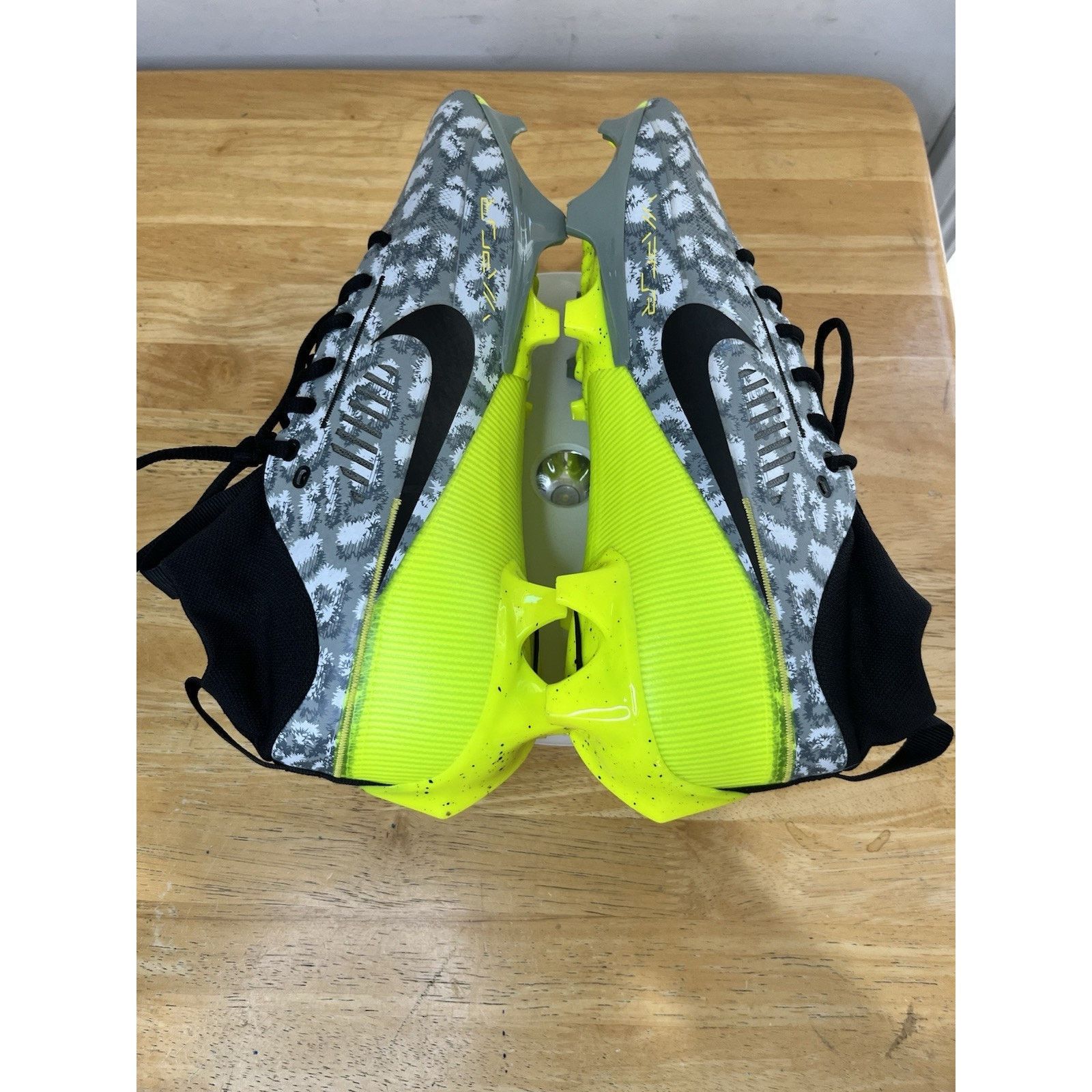 Nike Nike Vapor Edgr Pro 360 2 Football Cleats Black Volt SZ 11.5 Size US 11.5 / EU 44-45 - 5 Thumbnail