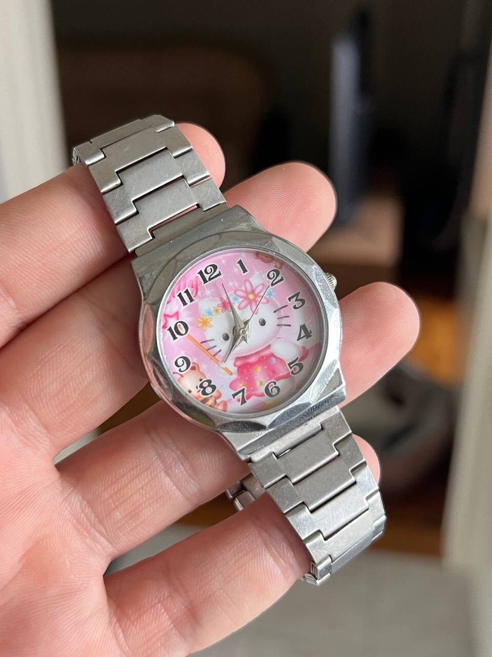 Japanese Brand × Vintage Vintage Japanese style Hello Kitty Watch Futuristic Steel Size ONE SIZE - 2 Thumbnail