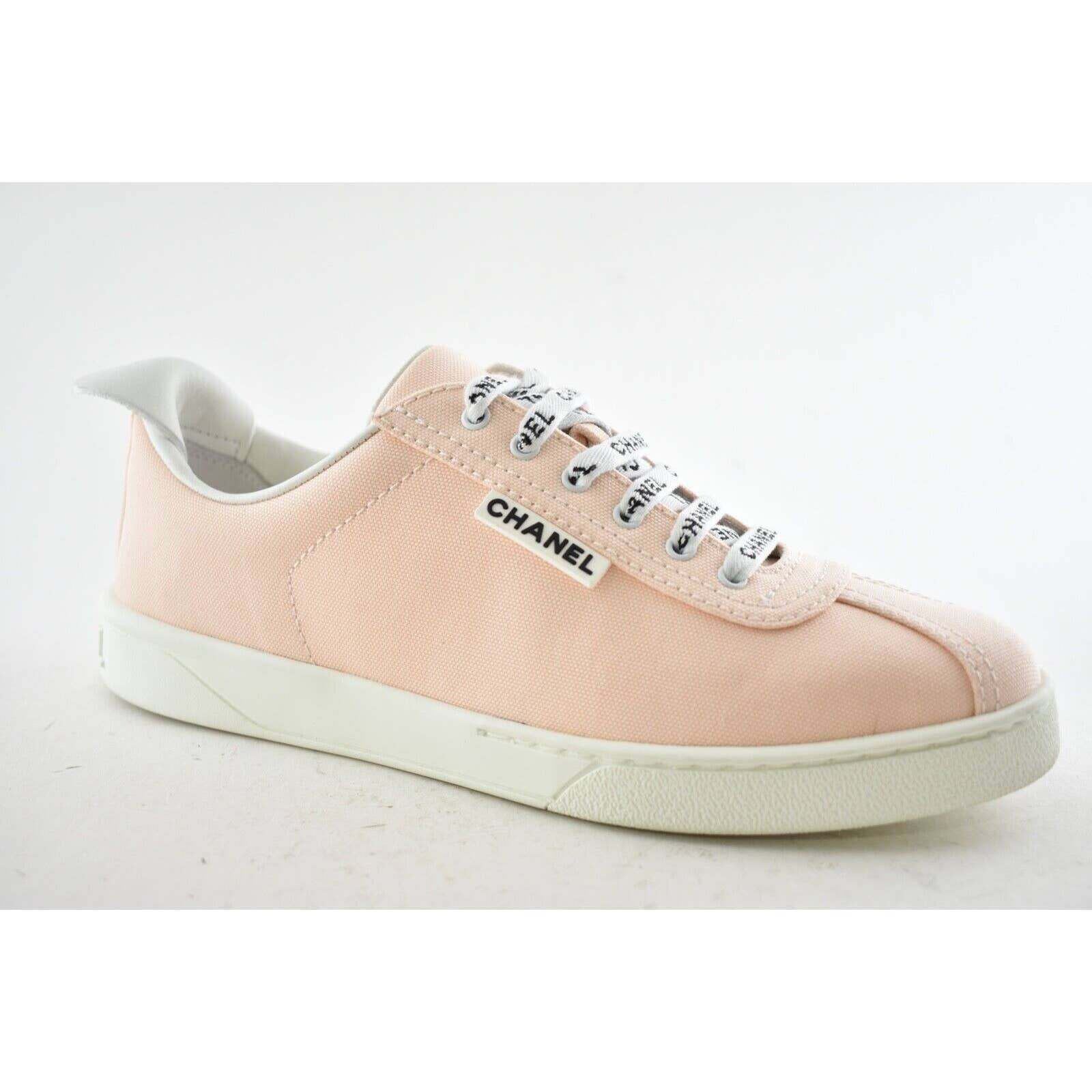 Chanel 19C Weekender Logo Lace Low Flat Runner Trainer Sneaker 40 Size US 10 / IT 40 - 3 Thumbnail