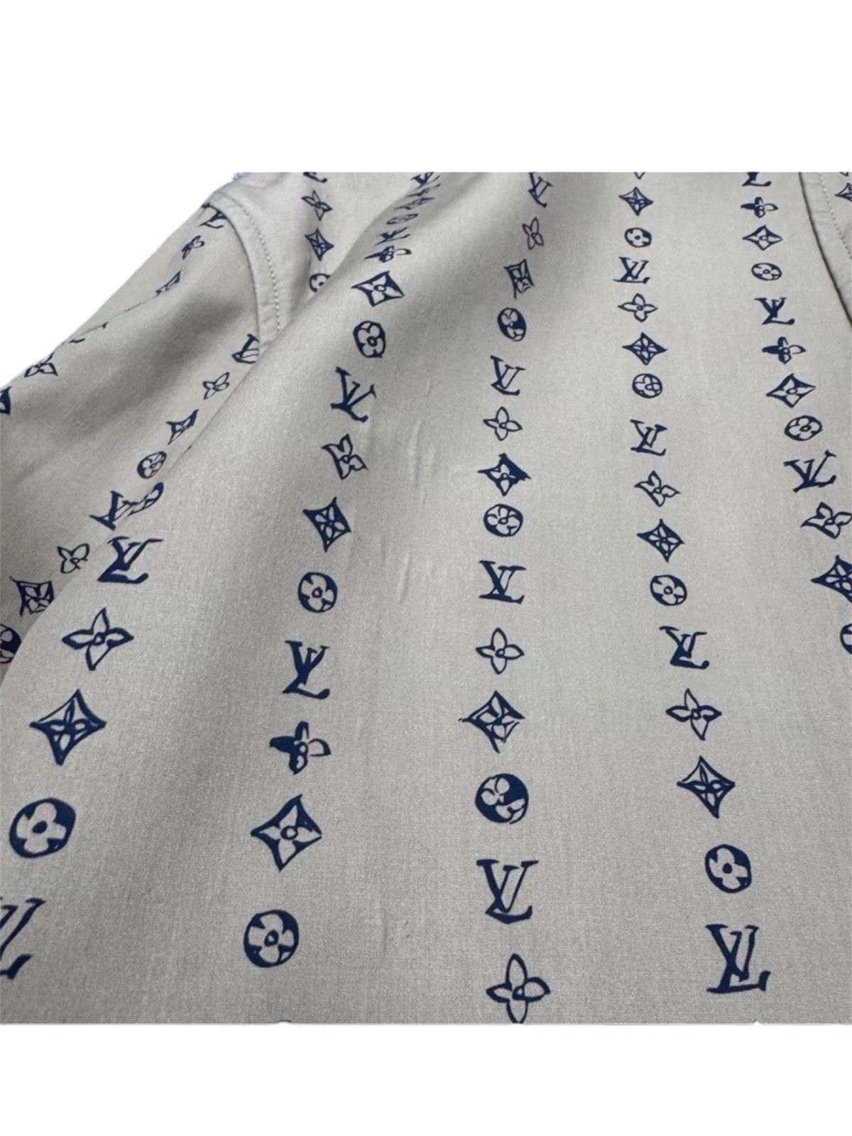 Louis Vuitton Louis Vuitton Nigo 54 Stripe Monogram Belt Trench Coat Size US L / EU 52-54 / 3 - 3 Thumbnail